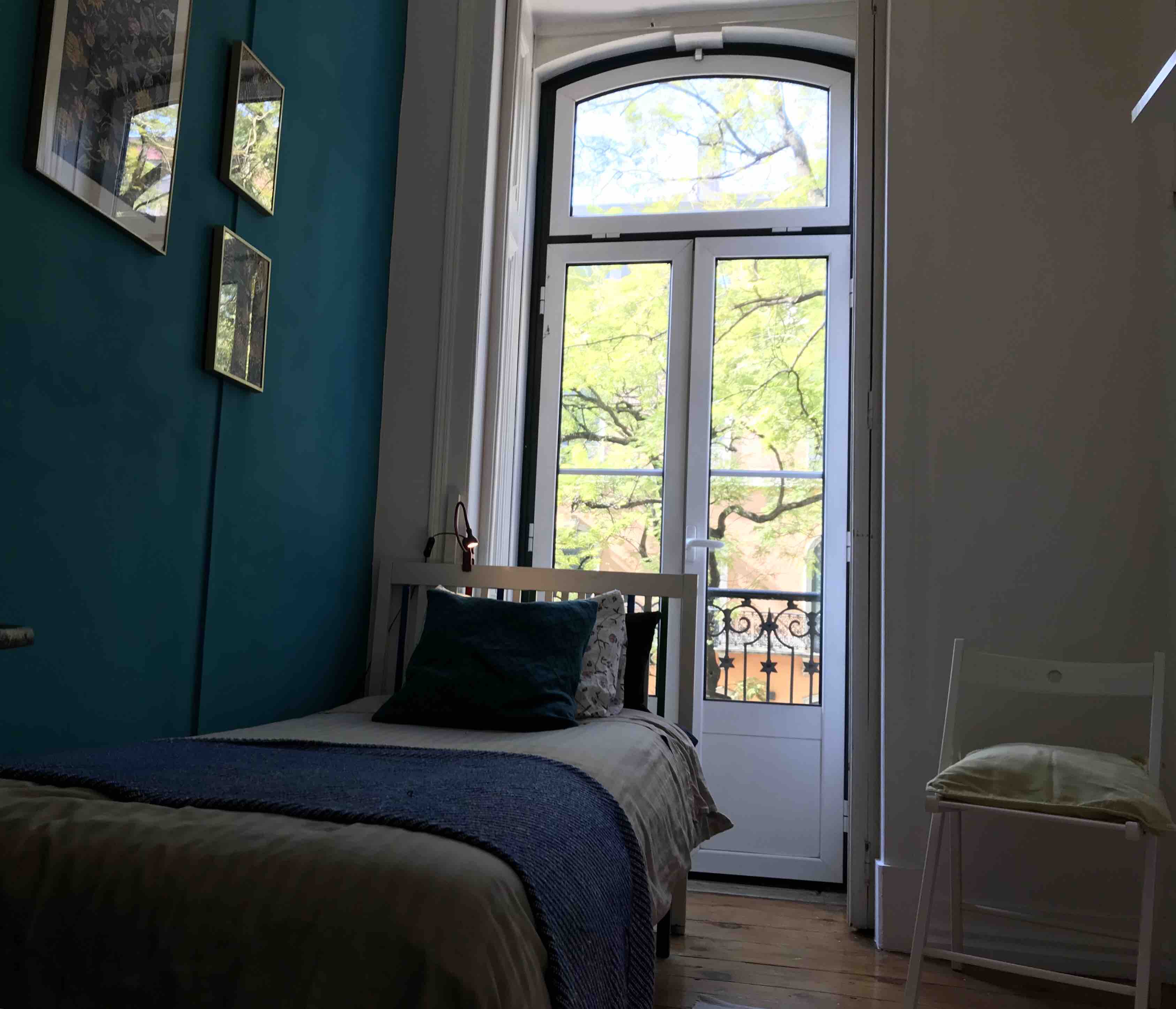 Individual Room w/courtesy room