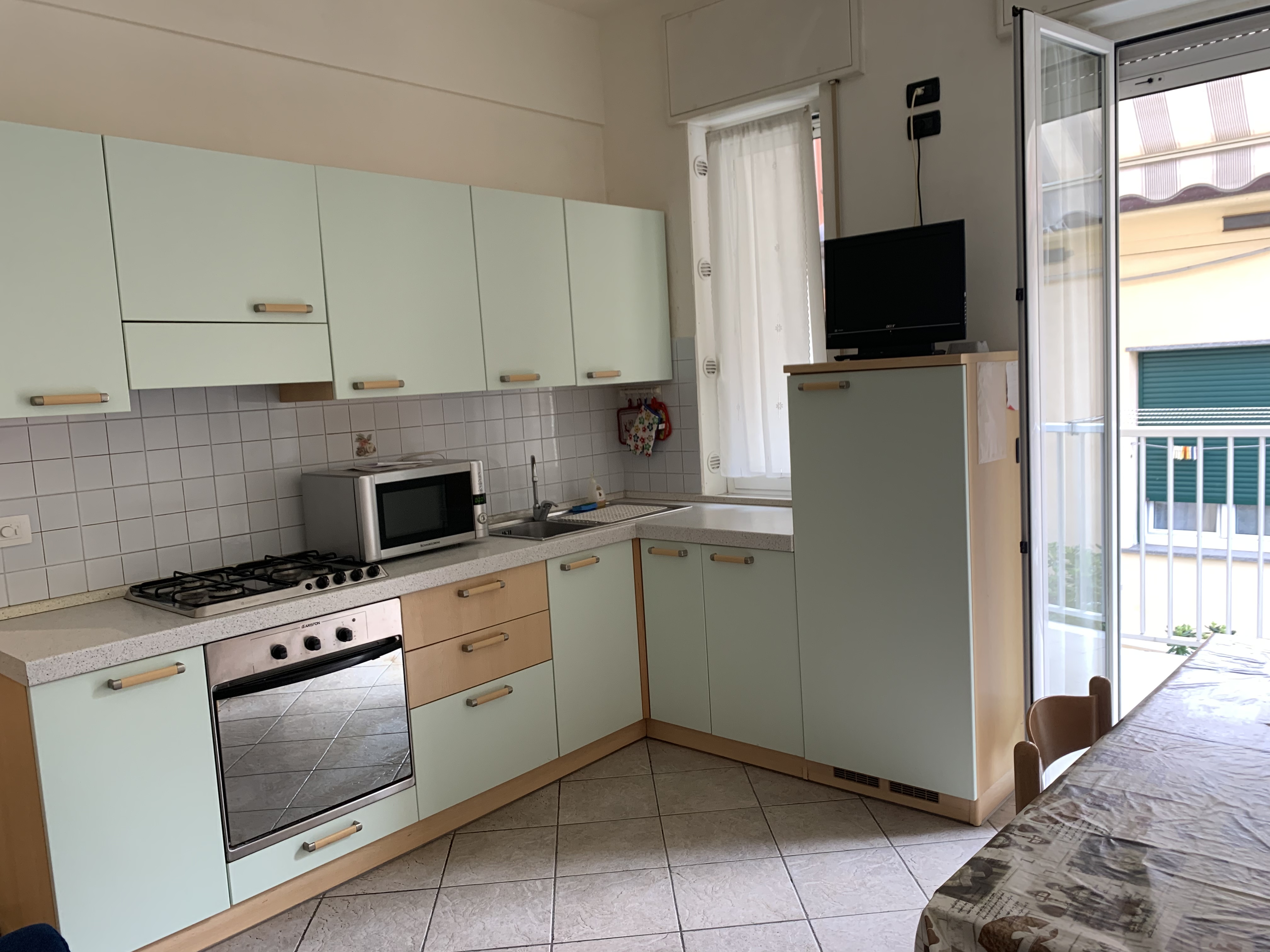 TWO-ROOM APARTMENT ON WALK 20 MT FROM THE SEA