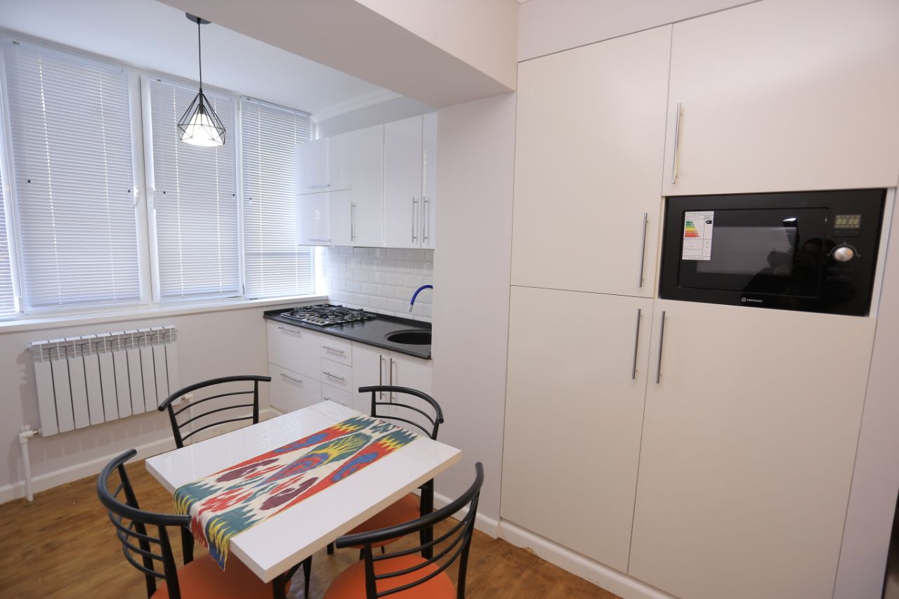 Modern 2 Bed Cozy Apt Near Gur-e-Amir Mausoleum