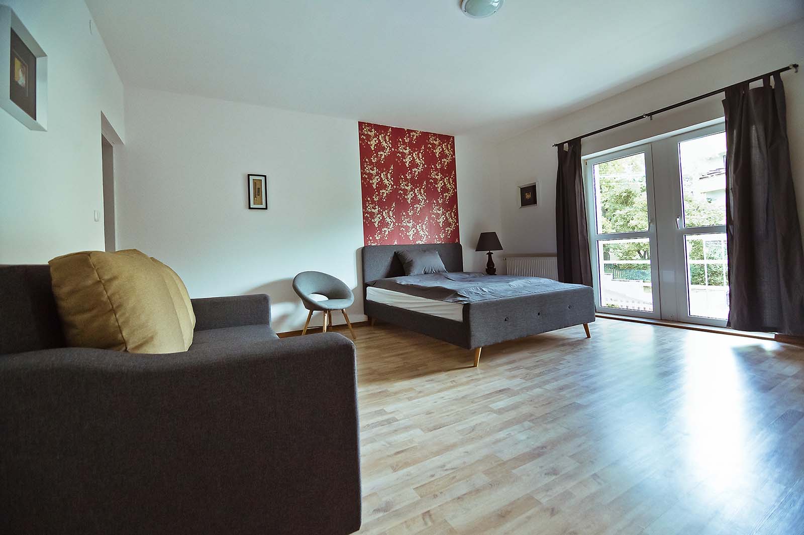KOI Apartman 1