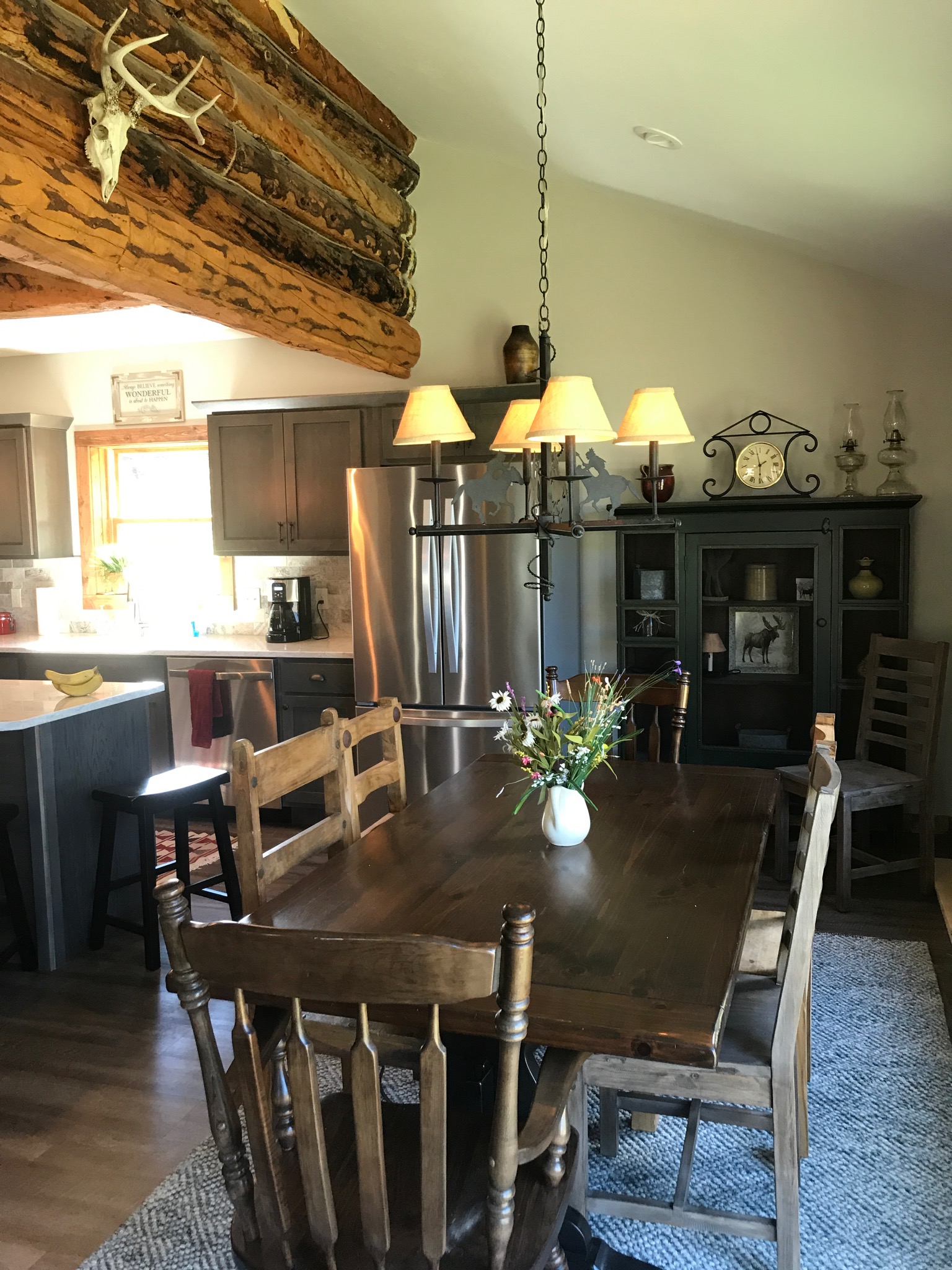 Quartz Creek Lane Cabin Cabins for Rent in Pitkin, Colorado, United