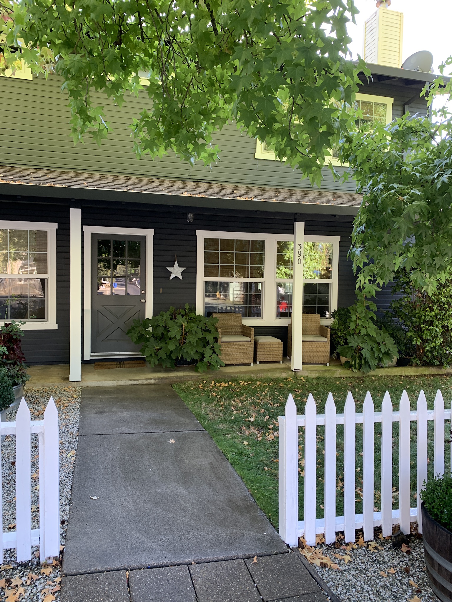 Downtown Wine Walk The Surrey House 1 Townhouses For Rent In Murphys California United States