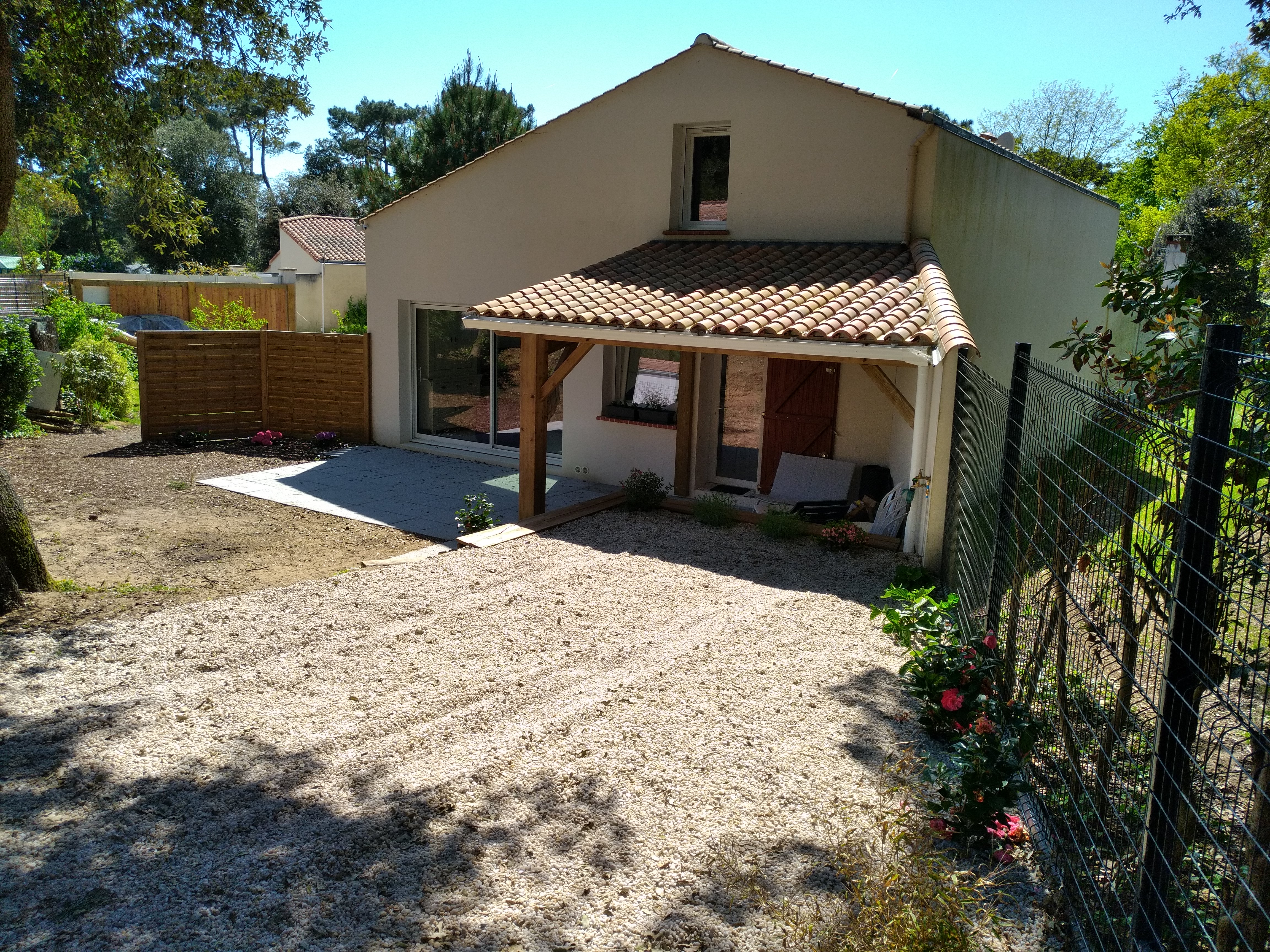 great location, nice new house.