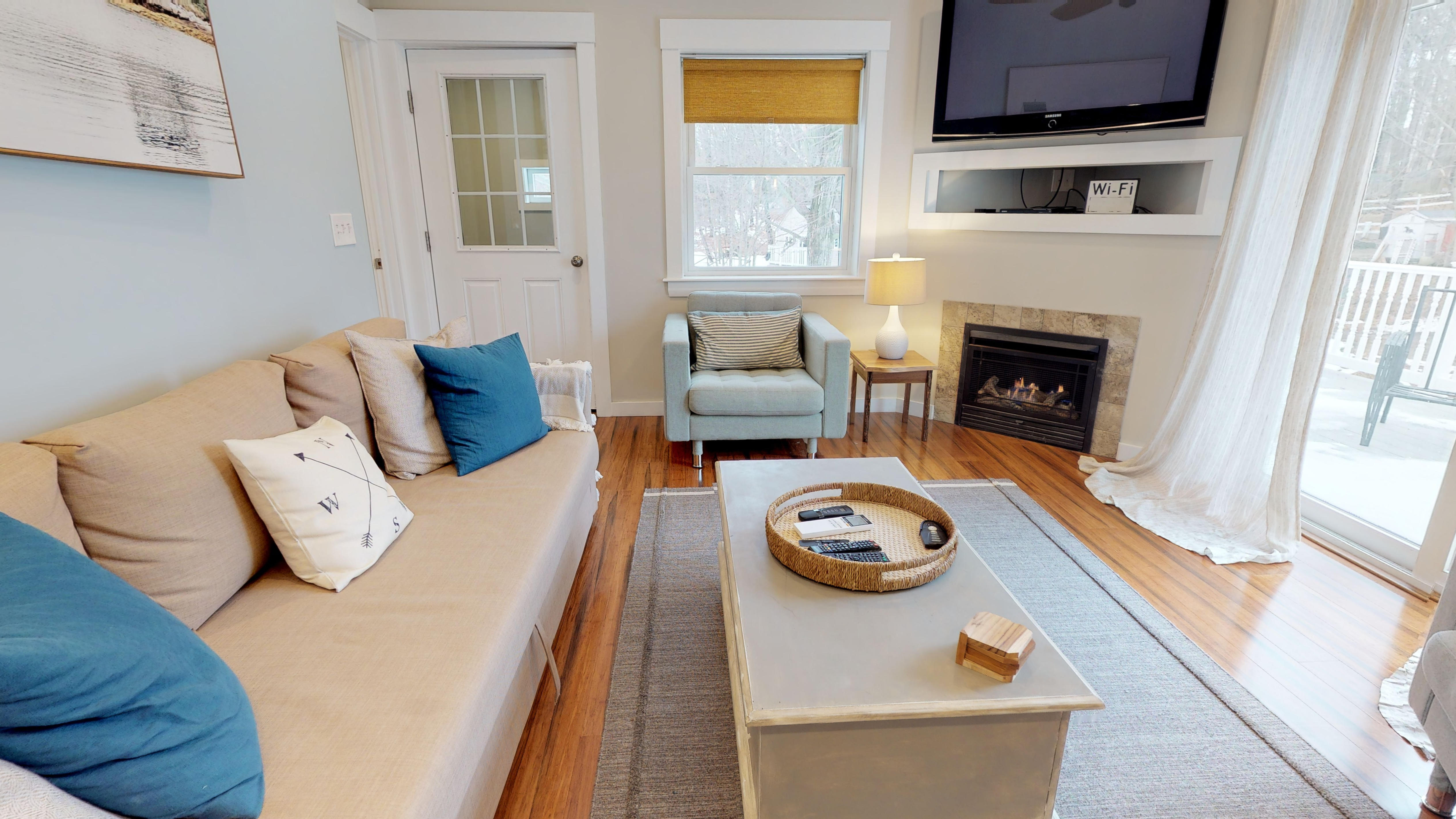 Kittery Cottage Newly built 2020 Guesthouses for Rent in Kittery