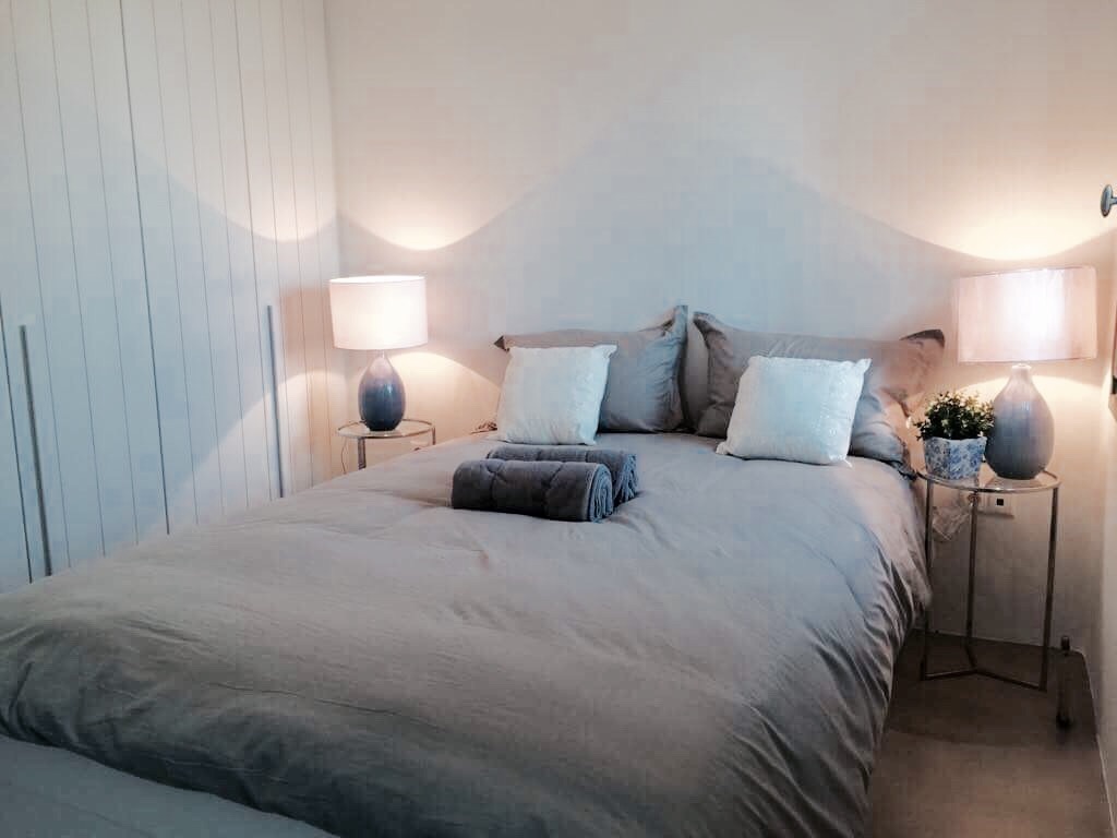 Carmela Home with Maison de vacances Holidays