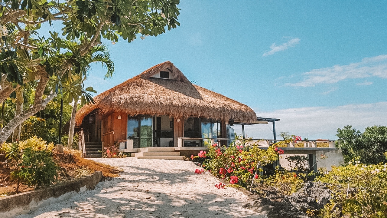 Beach House In Mactan Island