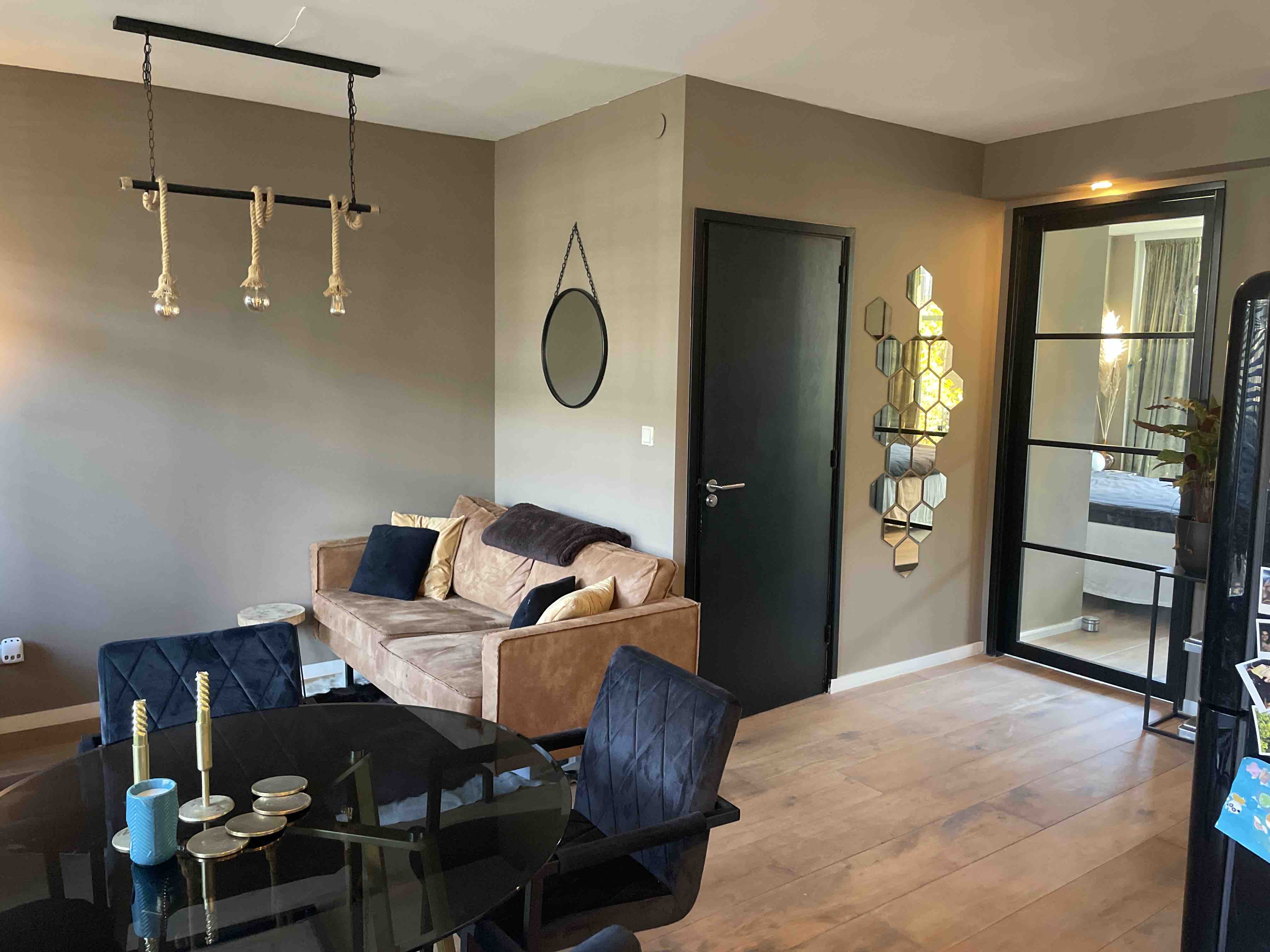 Private apartment | balcony | 15m to city center — Amsterdam stay