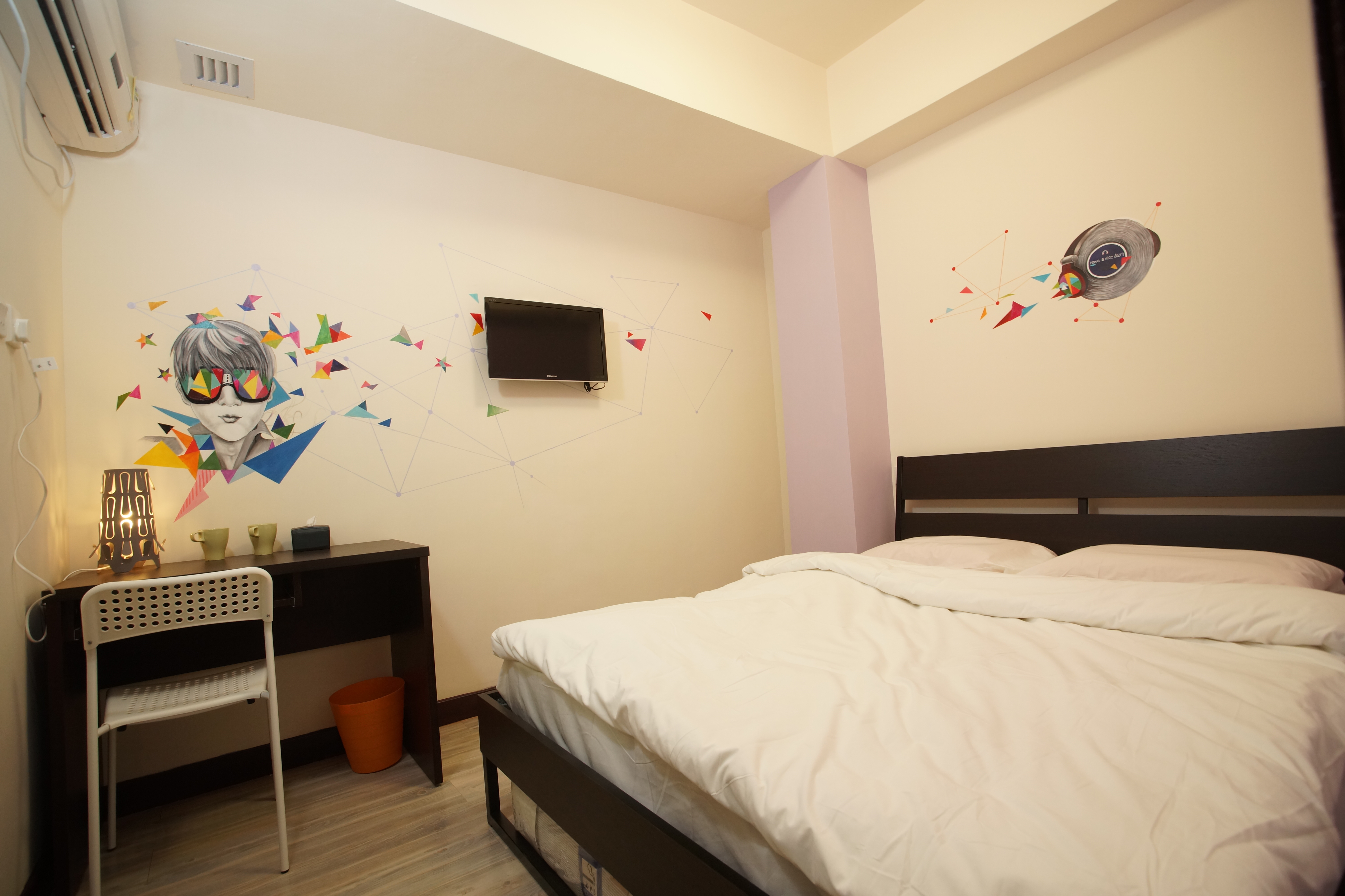 708Double Room Next to Jordan MTR Private Bathroom