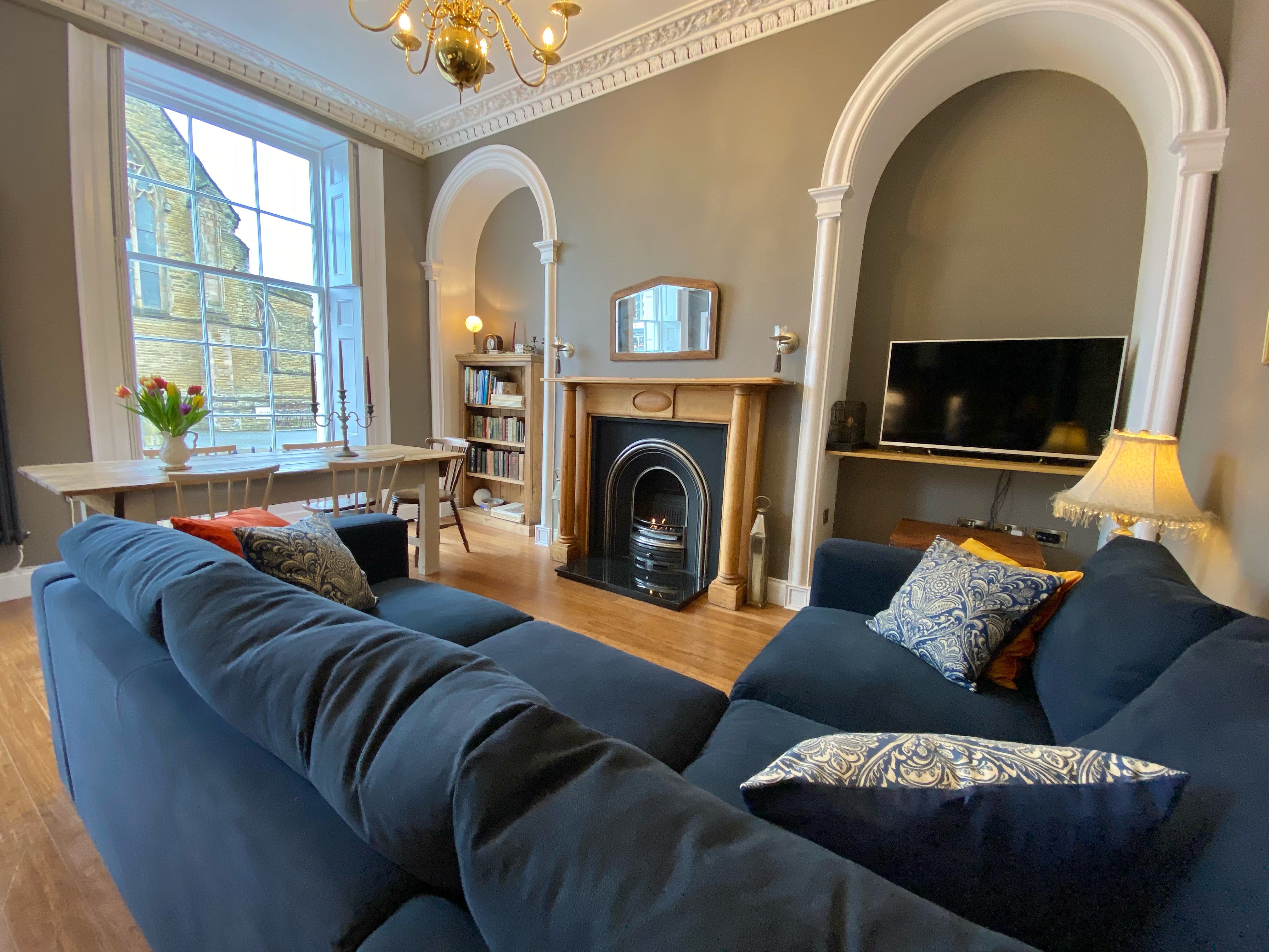 Beautiful 1 bed apartment in heart of Aberystwyth