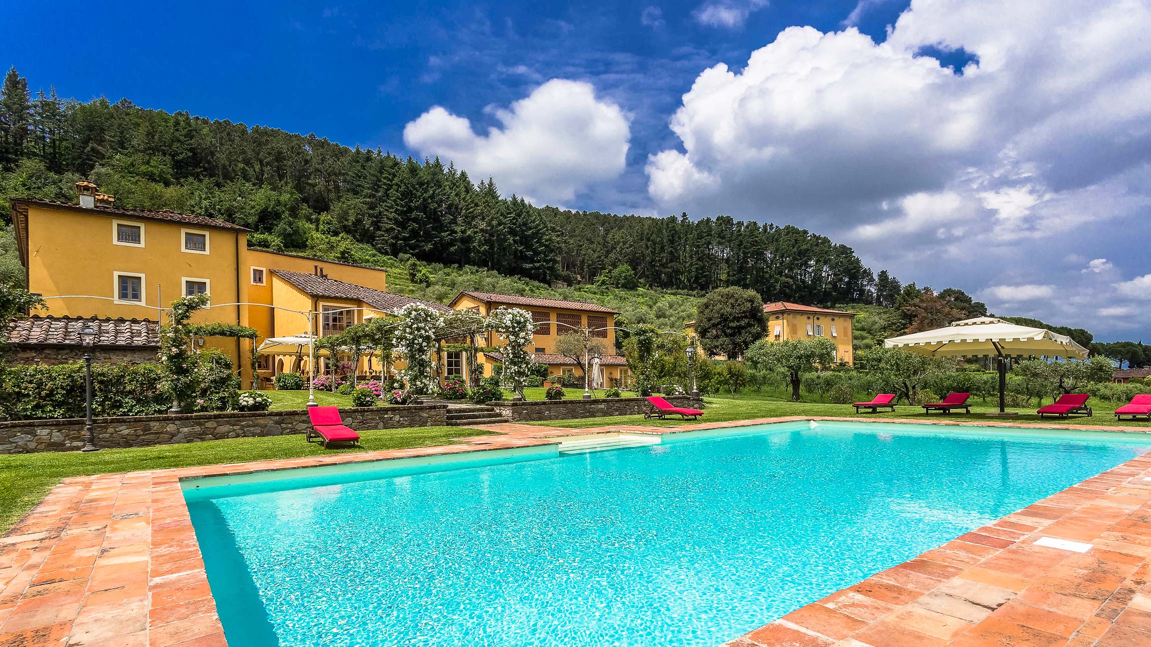 Casa Del Fattore Villas for Rent in Capannori, Lucca, Italy