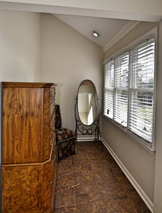 Spacious Home Away From Home on Lake Guntersville Houses for Rent in