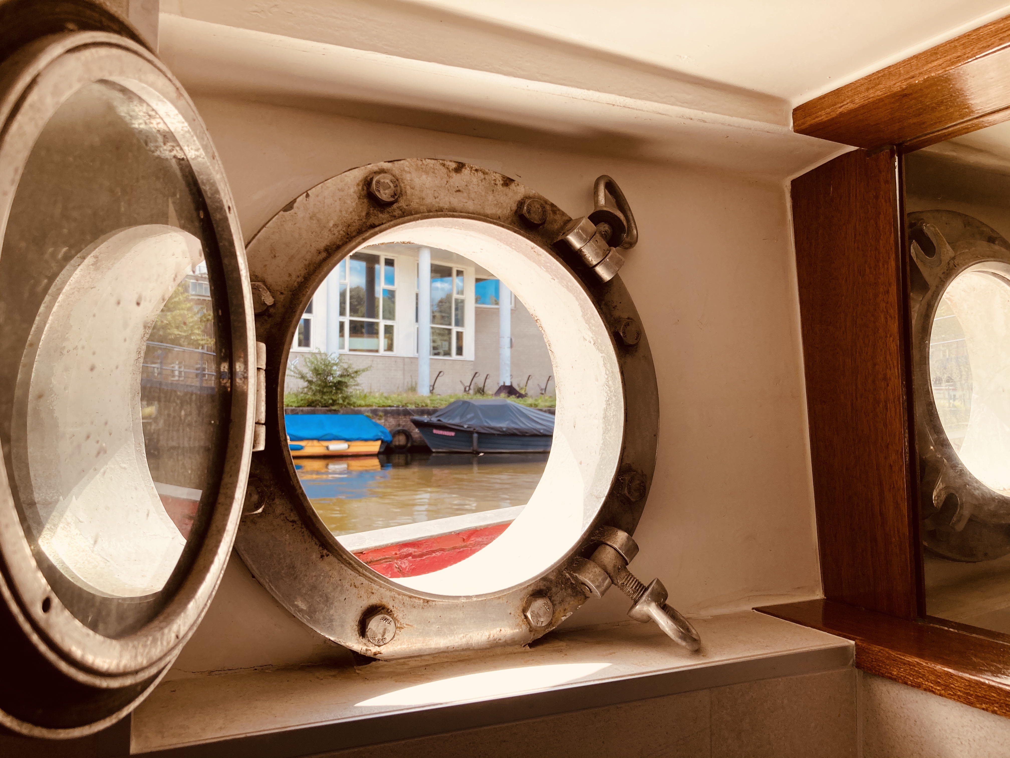 Private studio at houseboat Alma in Amsterdam — Amsterdam stay