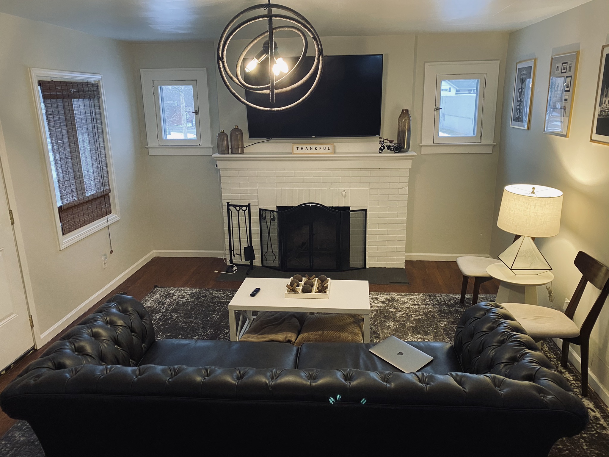 2 Bedroom Apartment in Downtown Flint