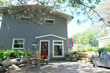 East Lake Okoboji Lake View Cabin