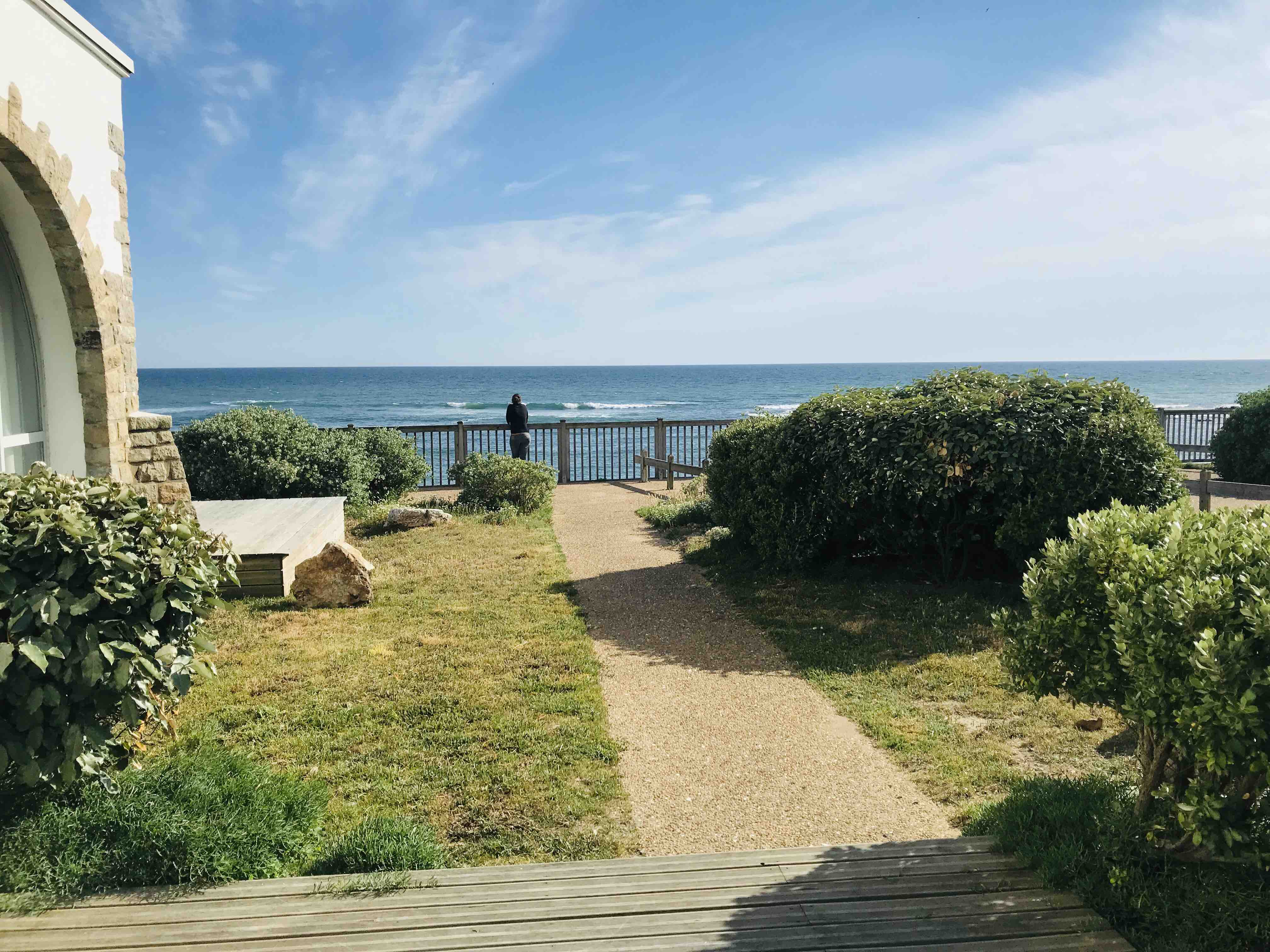 Std terrace & garden ocean view & beach access 🏖