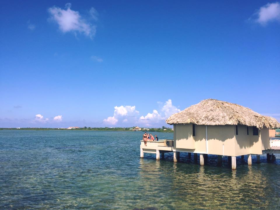 Overwater Cabana w/ glass floors & private pool. Bungalows for Rent