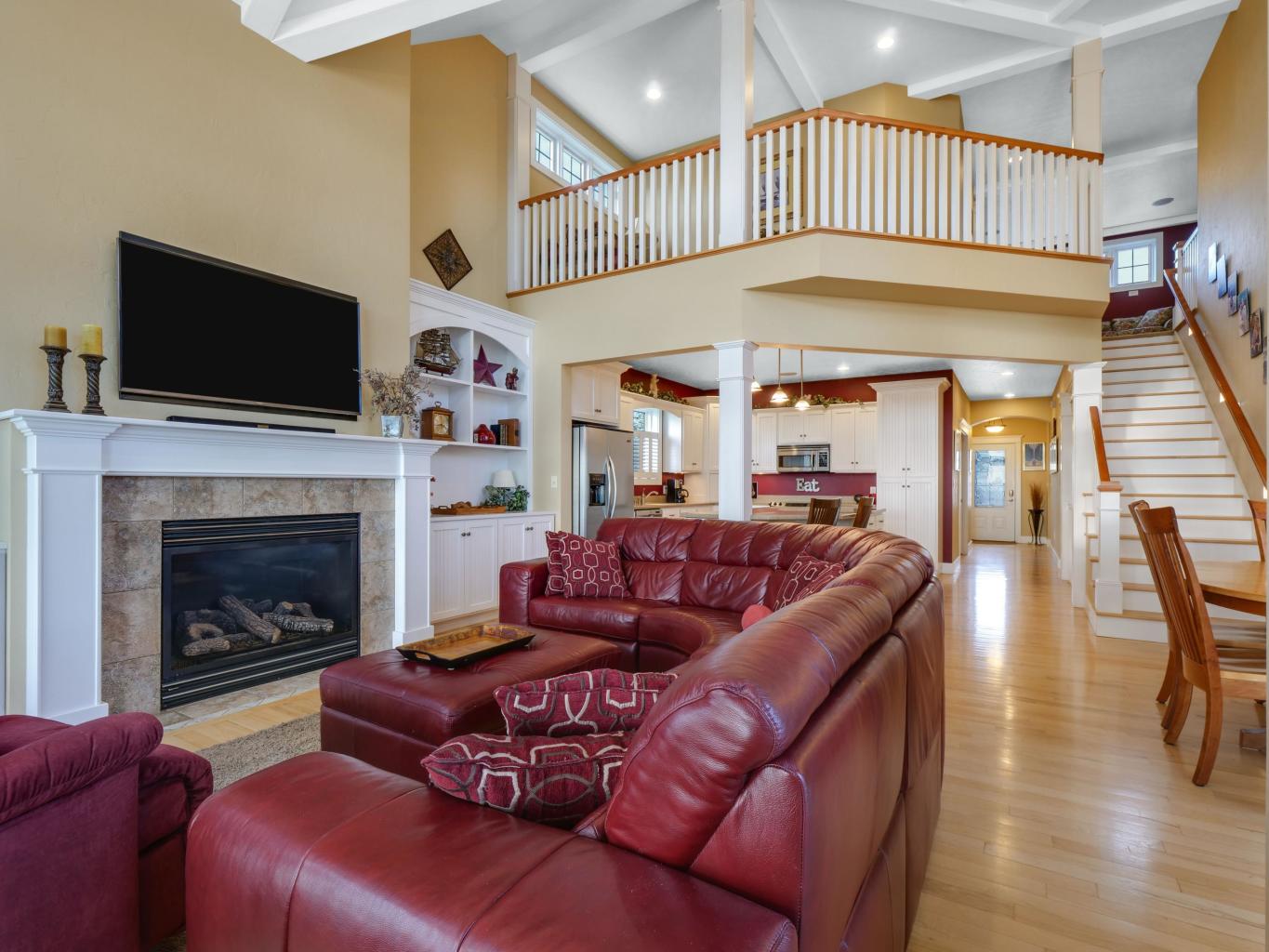 Lake Winnebago Retreat & hot tub! Winter or Summer Houses for Rent in Chilton, Wisconsin