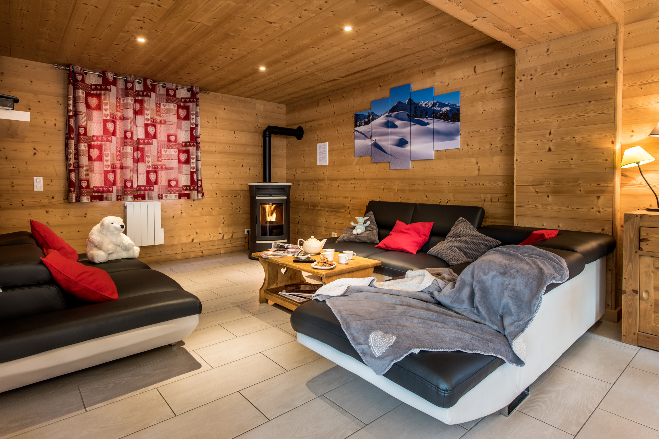 Chalets-Lacuzon: ski in/ski out, hot tub, sauna