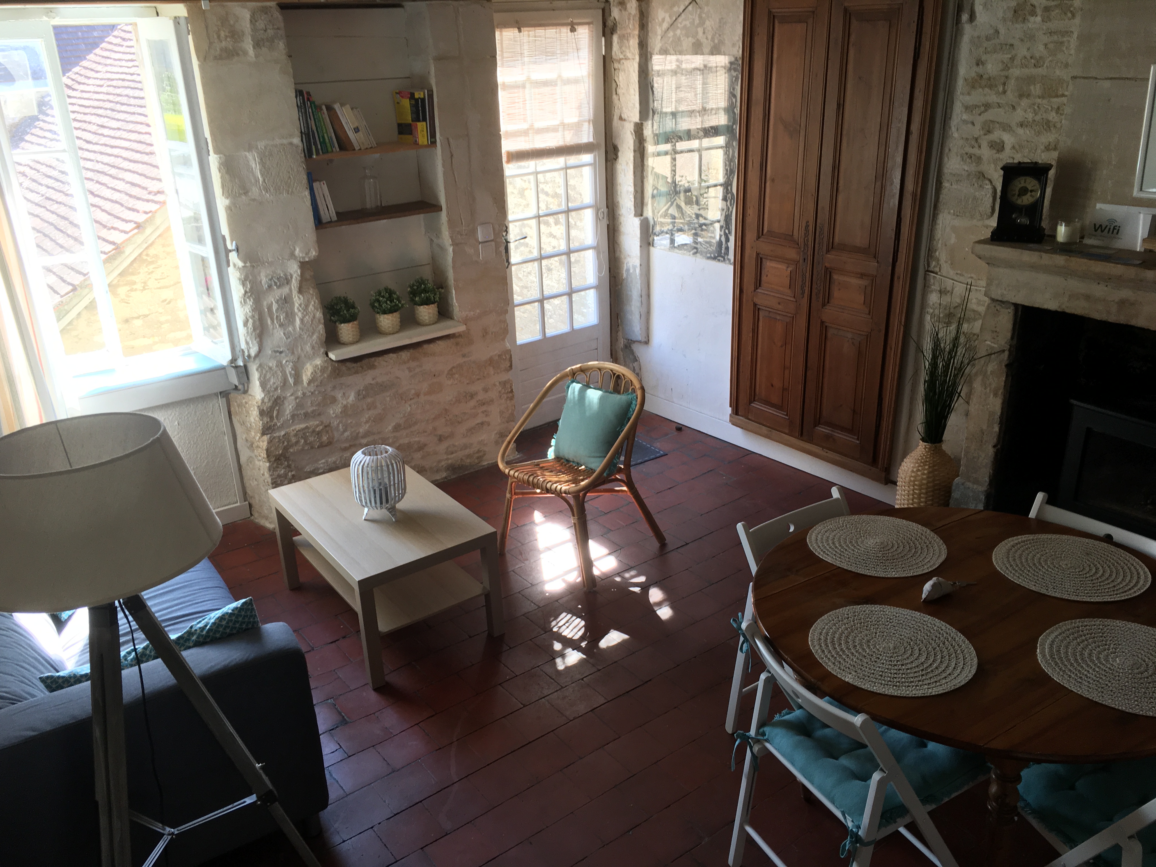 Fisherman's house 30m from the beach