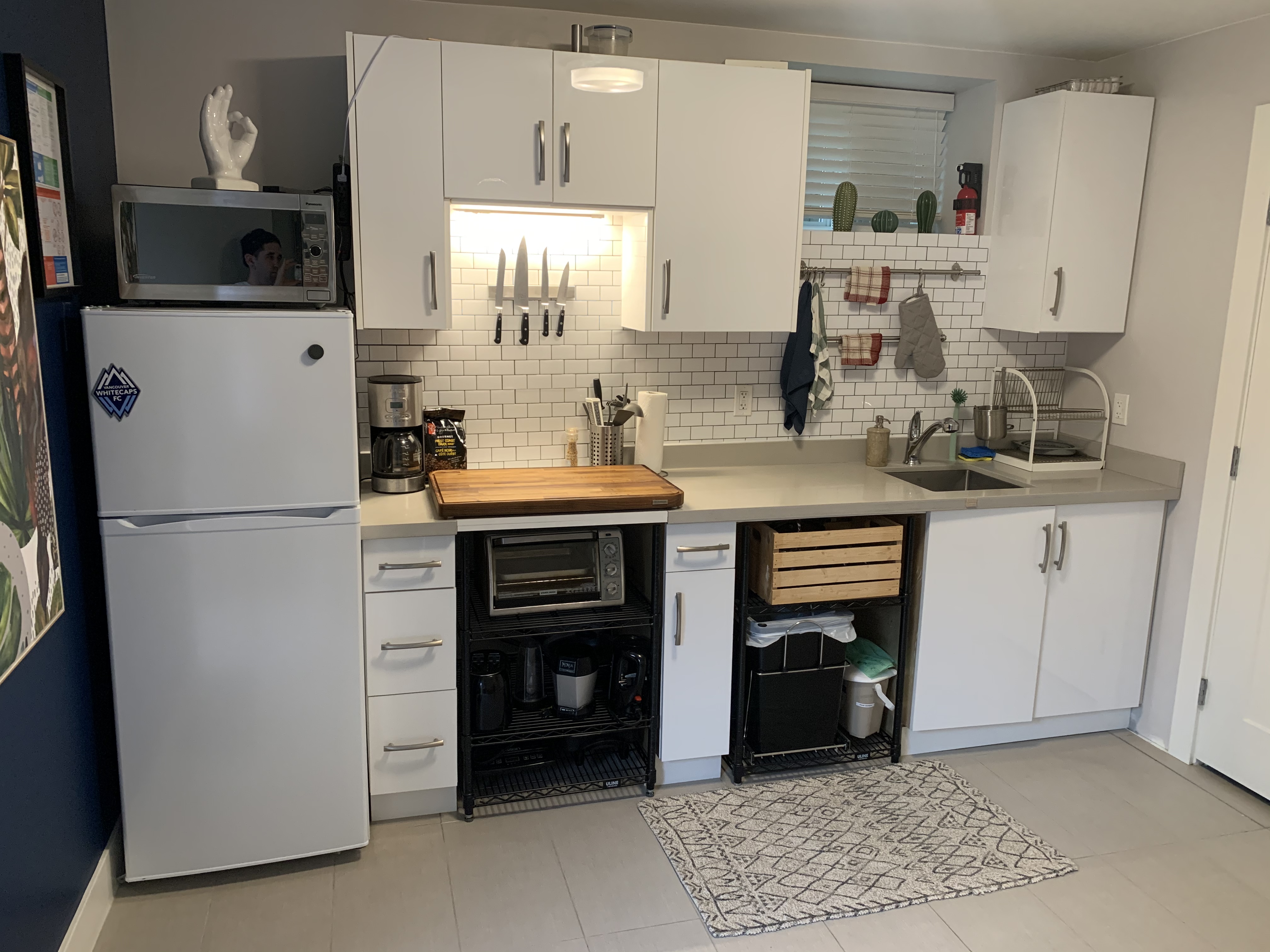 Private Suite | SkyTrain to BC Place in 10 Min