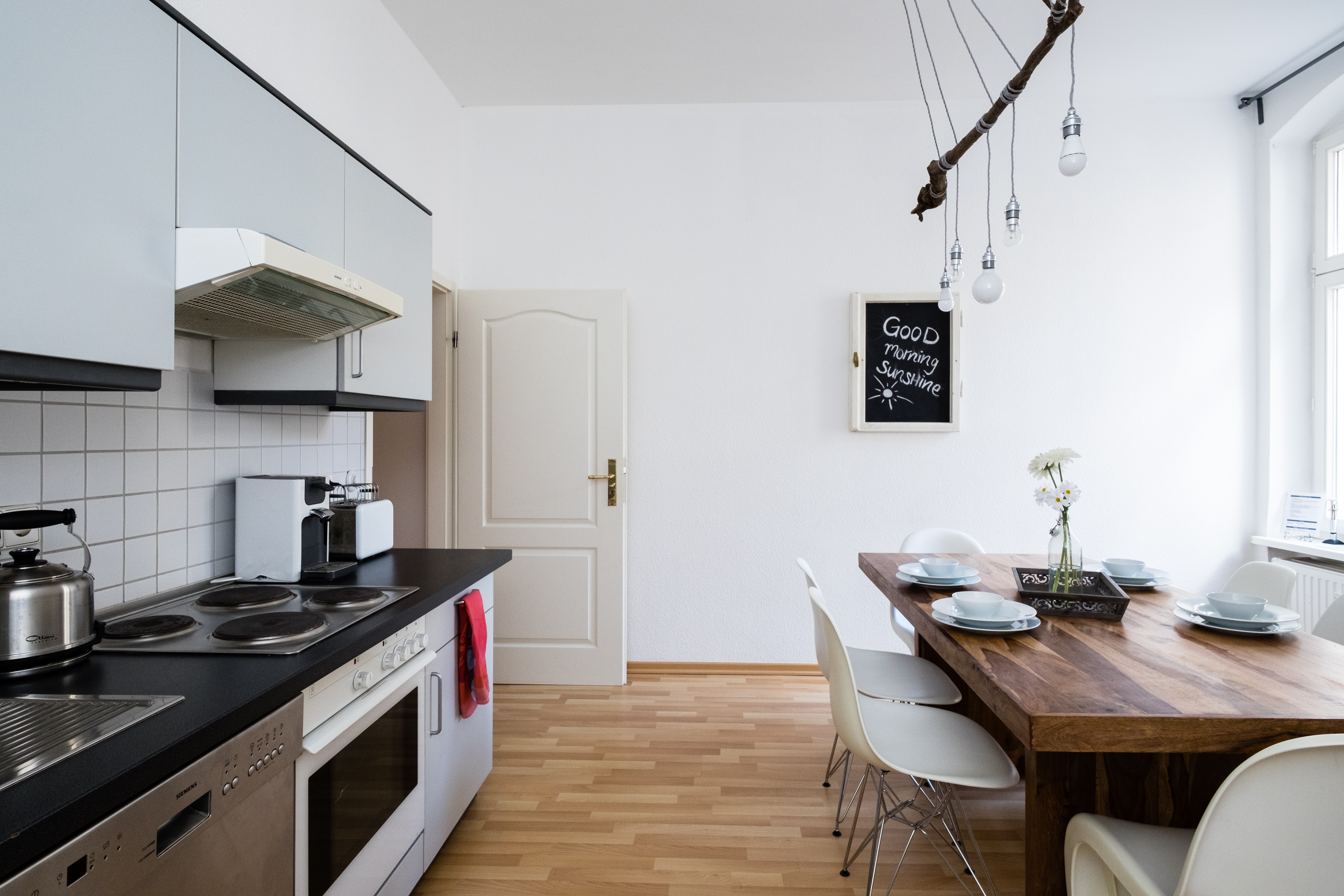 Central Apartment Bright and Light