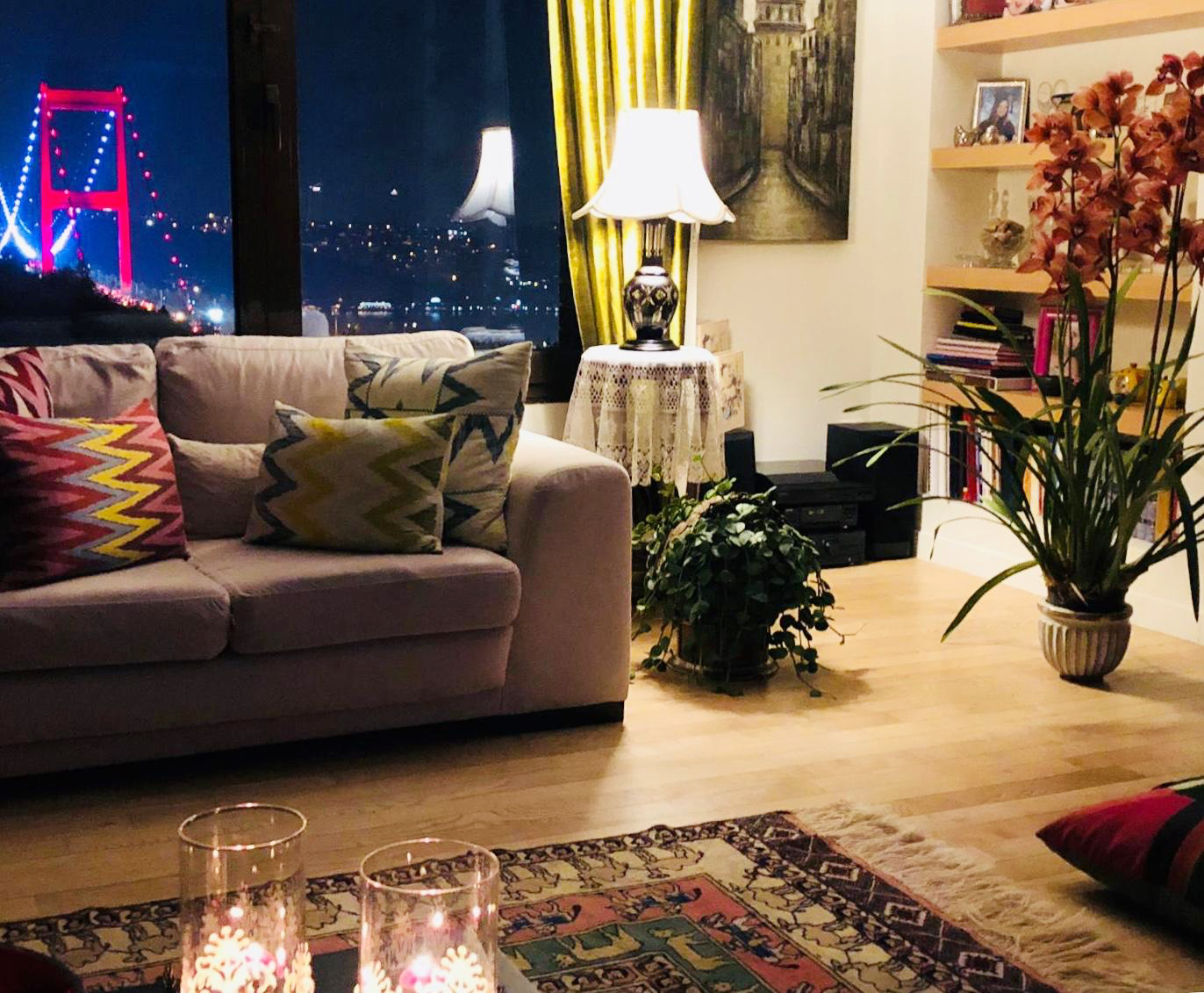 Comfortable room with Bosphorus, bridge,sea view. Beykoz şehrinde