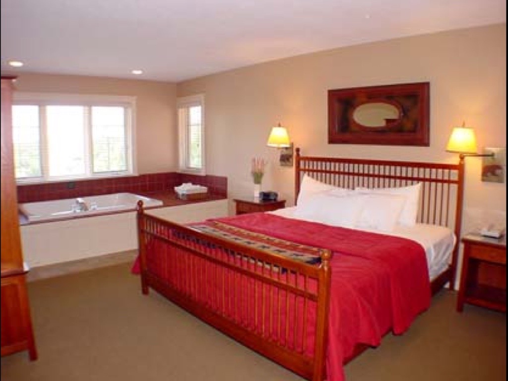 Crystal Mountain Top Condo Houses for Rent in Thompsonville, Michigan