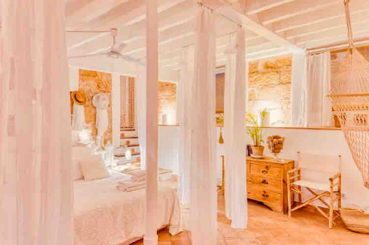 WFH loft… Hideaway xperience in Palma old town in Palma de Mallorca, Mallorca