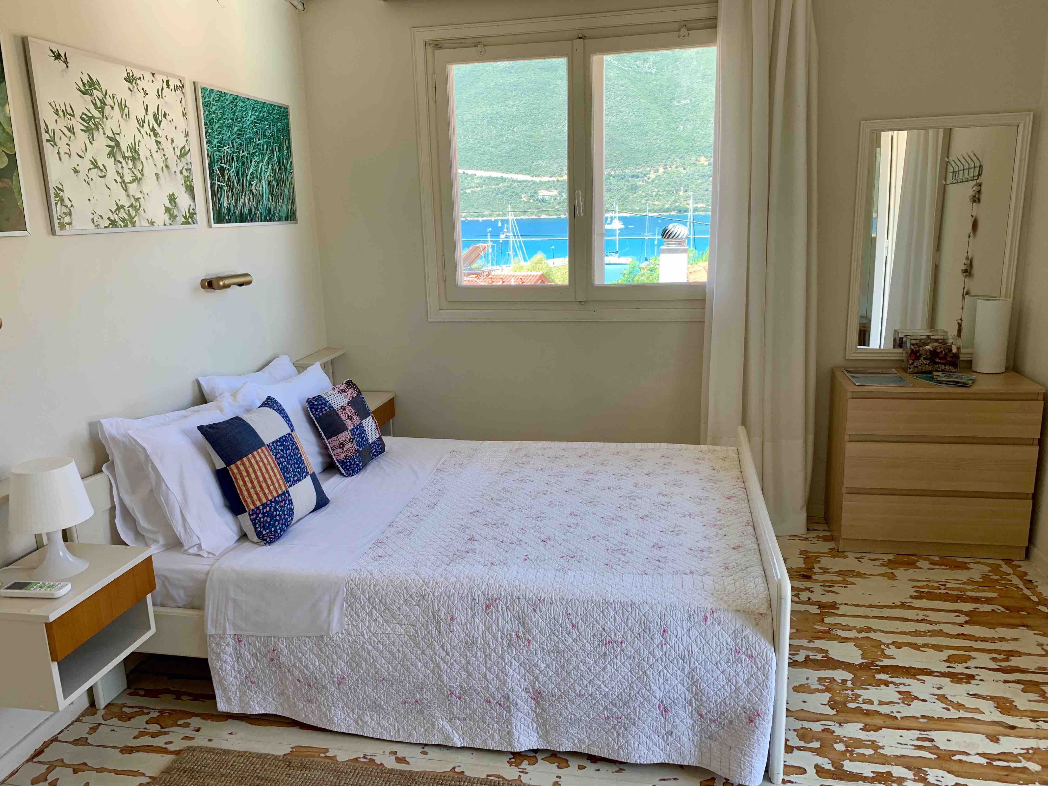 Melina's Studio Room - Gialos beach..