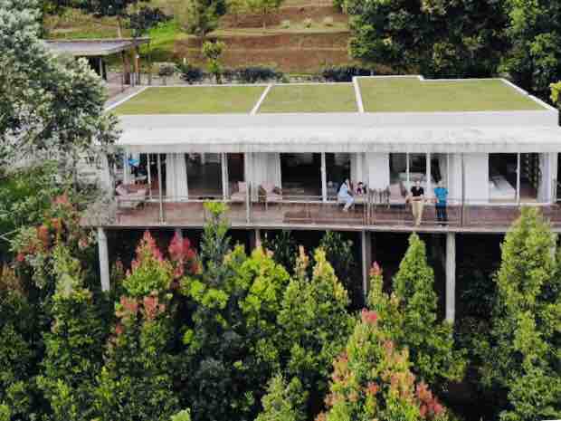 45+ Manakala Villa Bandung Airbnb Background