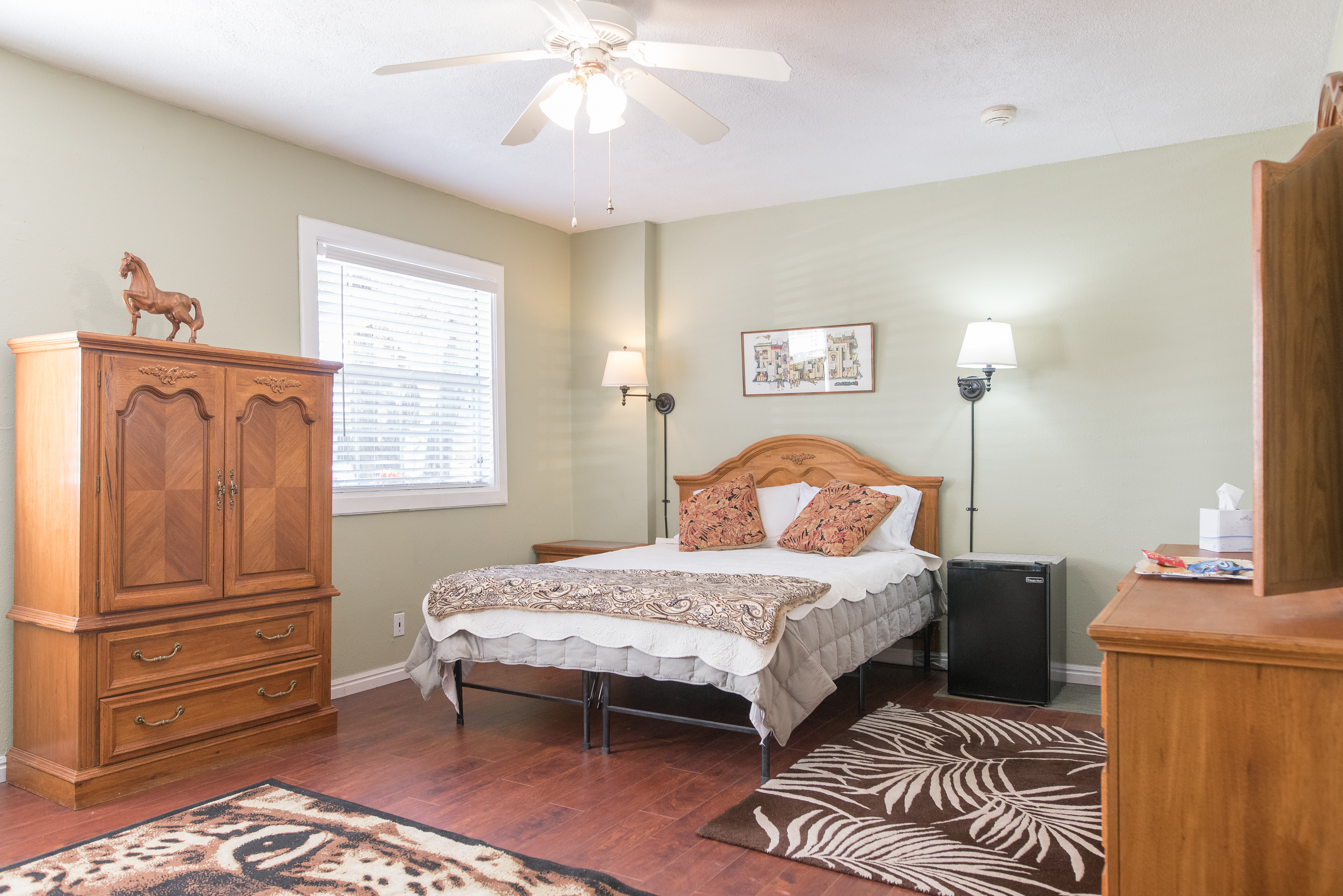 Private Entrance Big Studio, Huge Garden. Close In in Unincorporated Areas, Clark County Nv