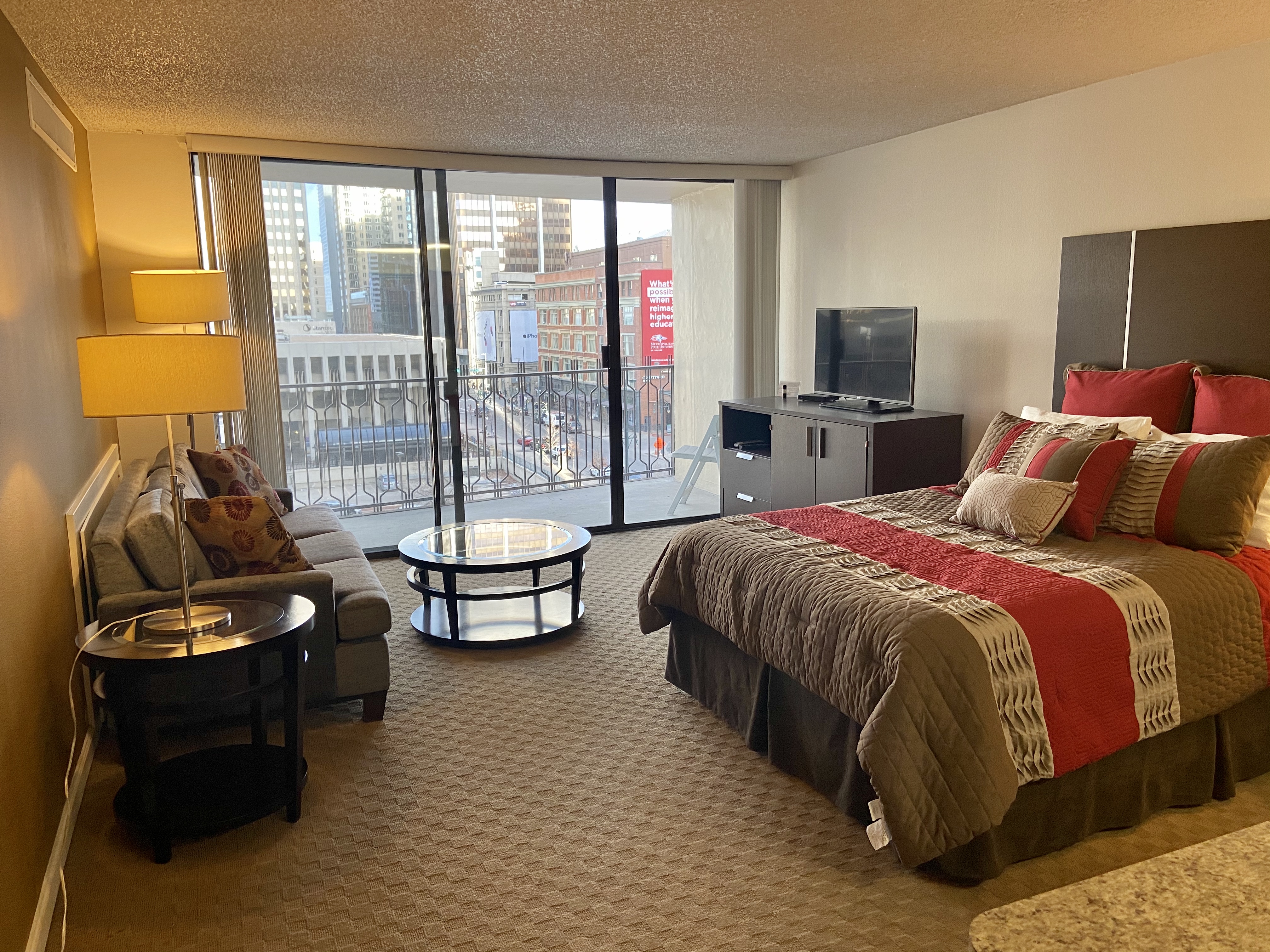 Downtown Apt - Walker's Paradise! Brooks Tower 4I in CBD, Denver