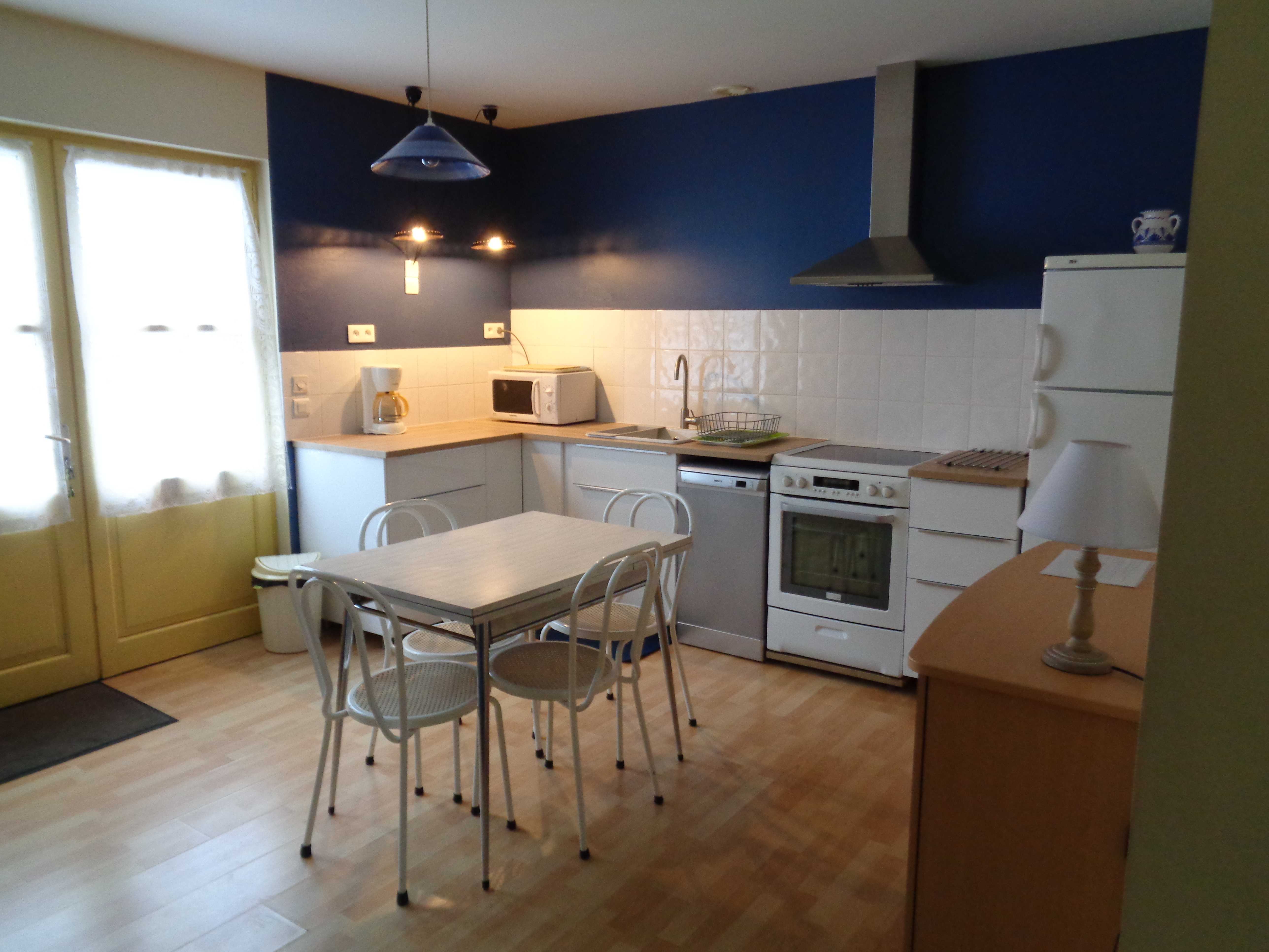 Small house in the city center 400m from the thermal baths.
