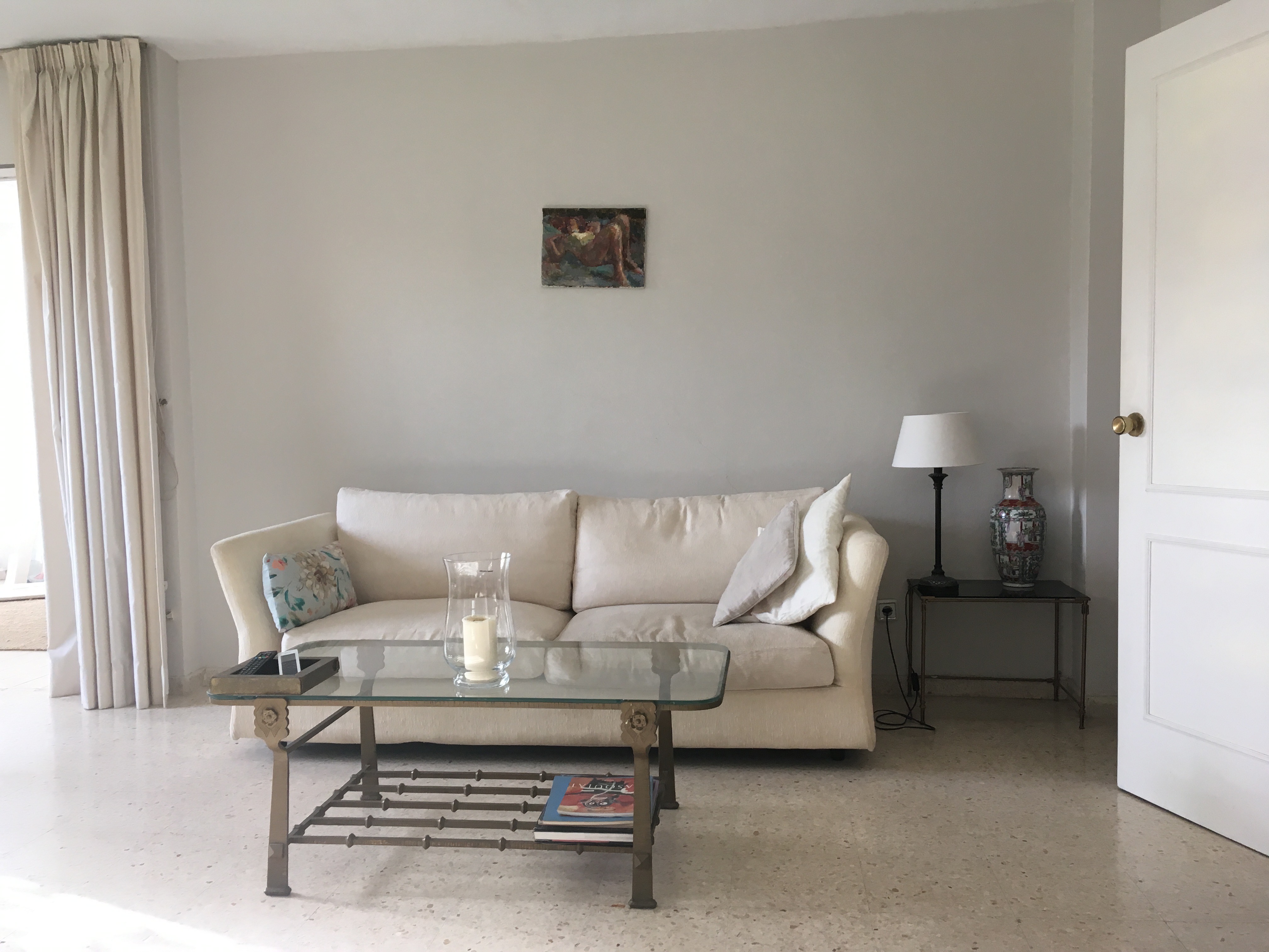 Lovely, spacious 2 bed/2 bath in Estepona/Marbella