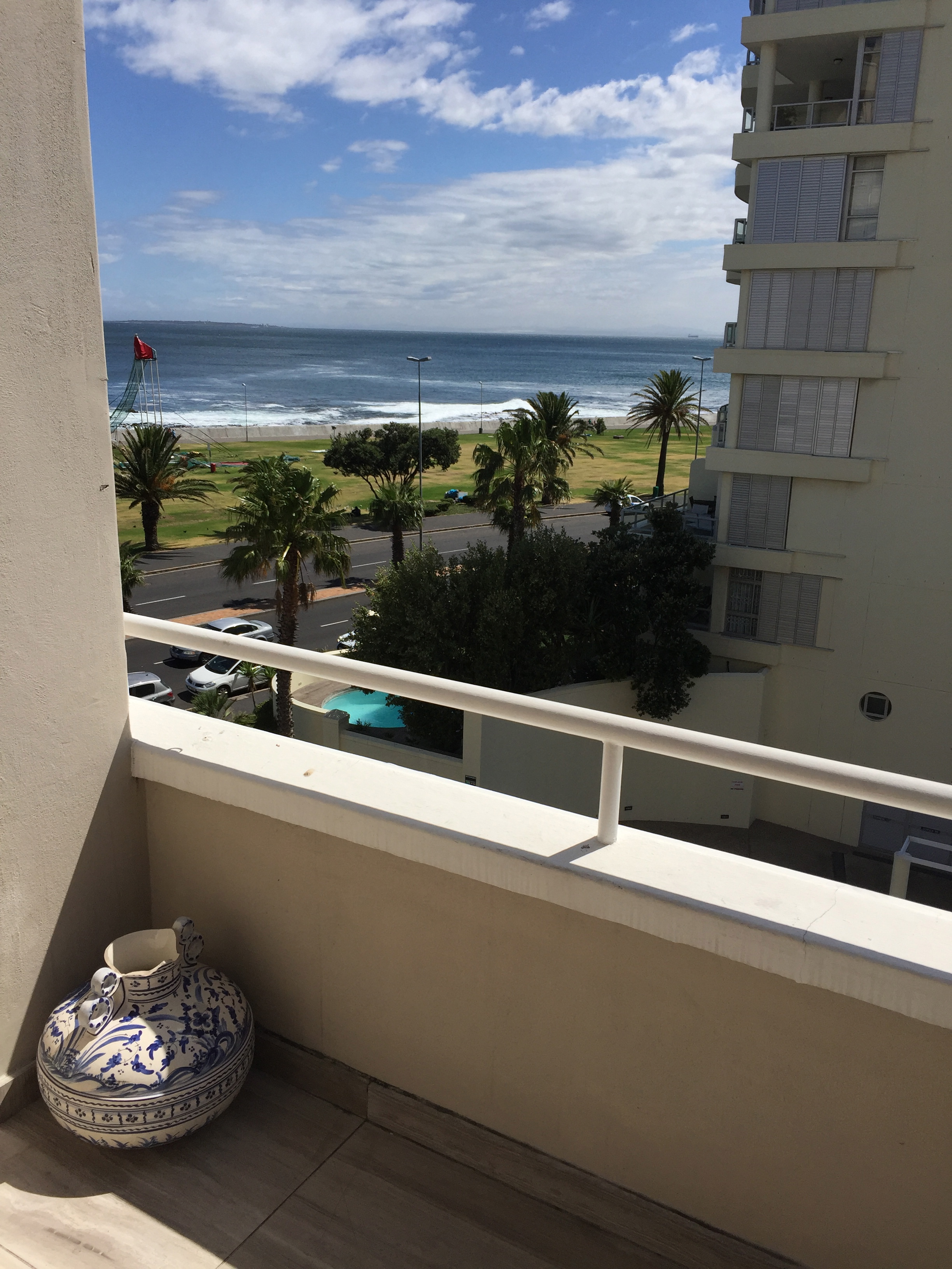 Cosy, seaside romantic nest in Ward 54, Cape Town