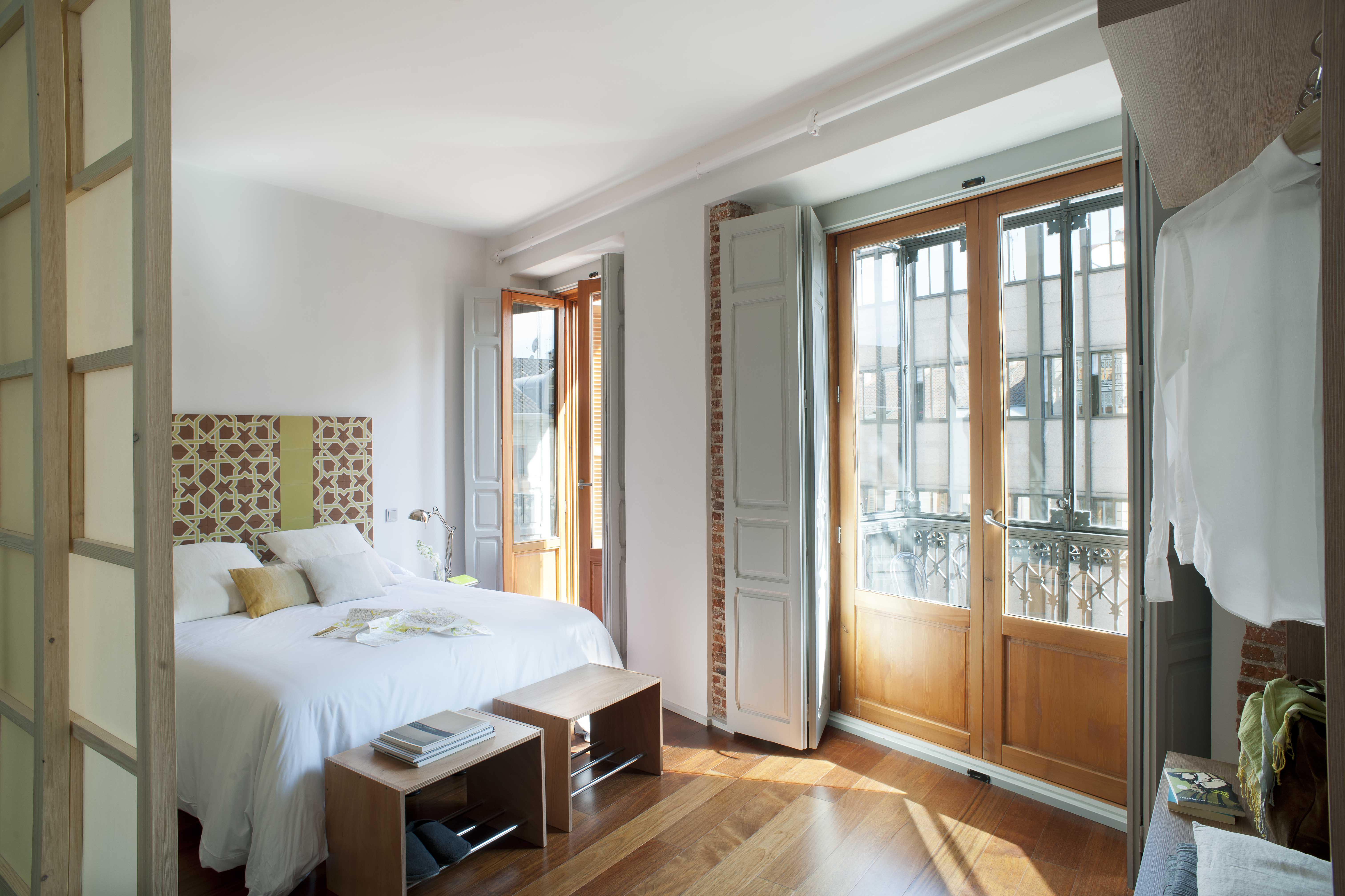 Centrally Located, Spacious Hotel-style Apartment