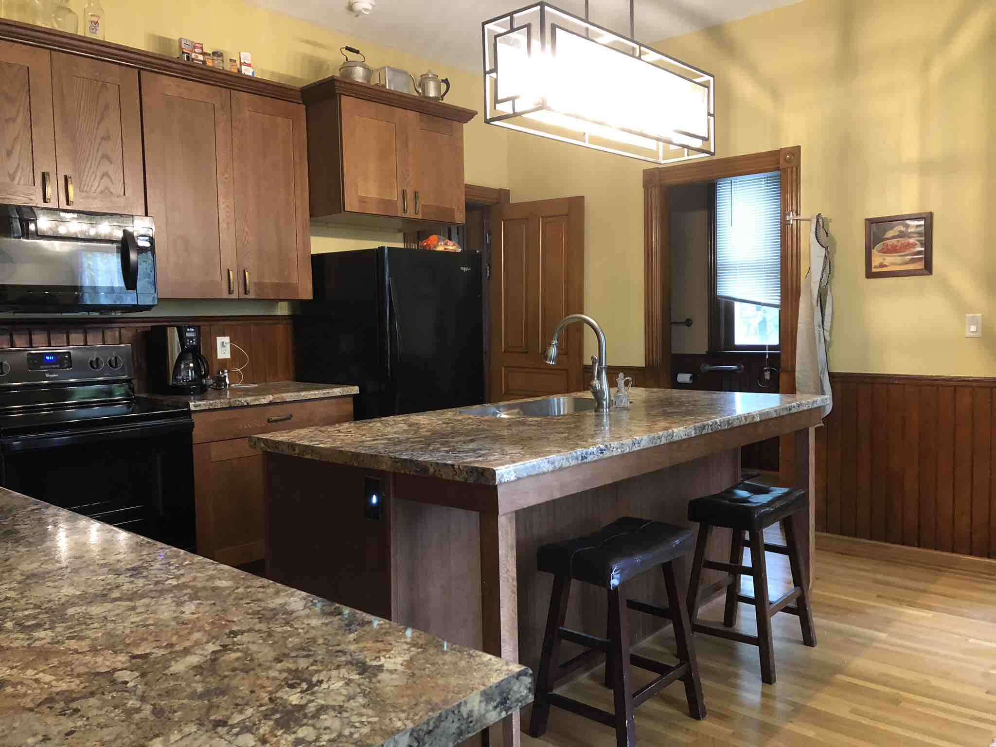 The Clausen HouseCharming Vintage Home sleeps 16 Houses for Rent in