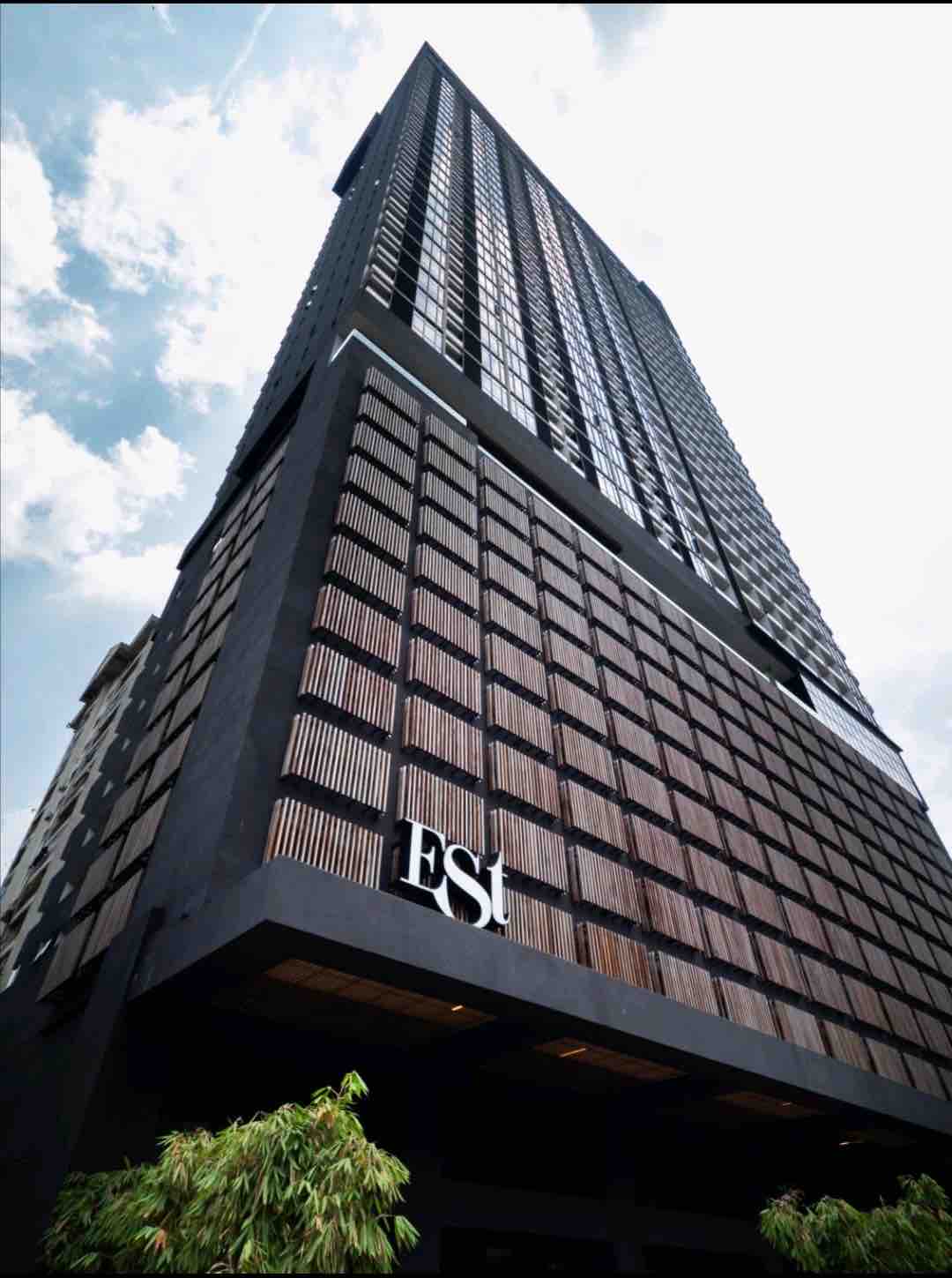 Loop SuitesKL SentralBangsarKL City5paxEST Lofts for Rent in