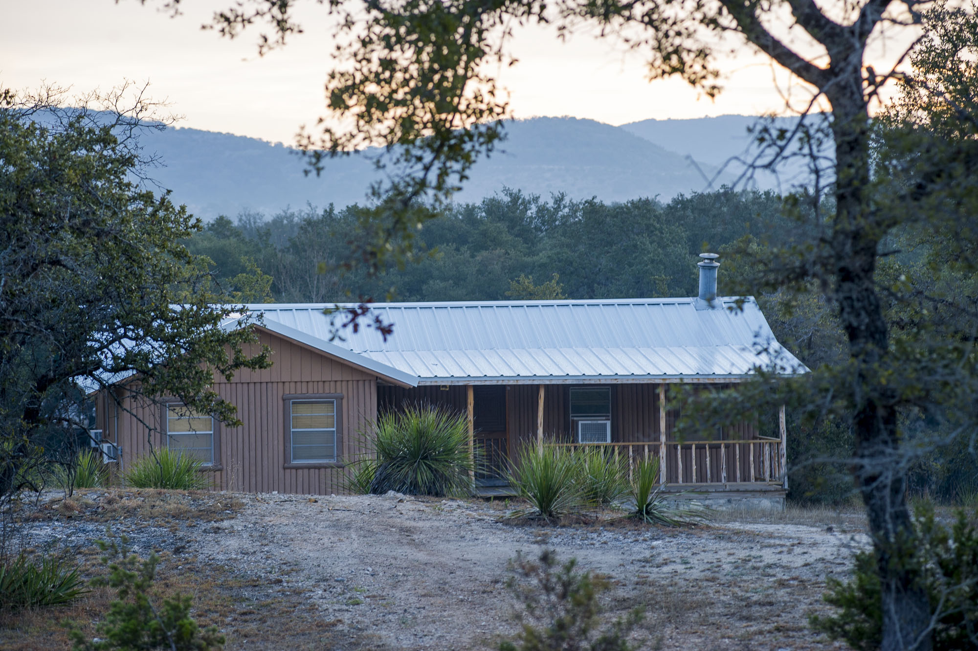 Nonnie's Cabin, Leakey, Texas Cabins for Rent in Leakey, Texas