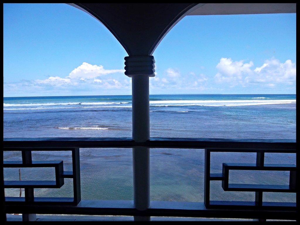 Ocean Calibishie Sandbar - Ocean View Room.