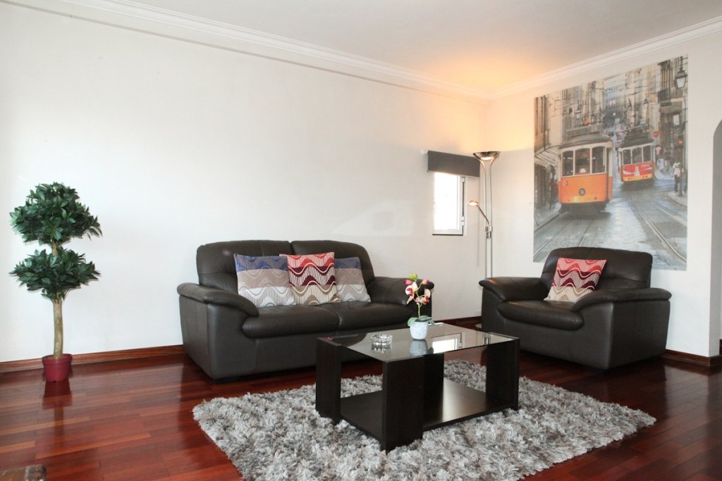 NICE APARTMENT IN LISBON OURIQUE 2 in Campo de Ourique, Lisbon