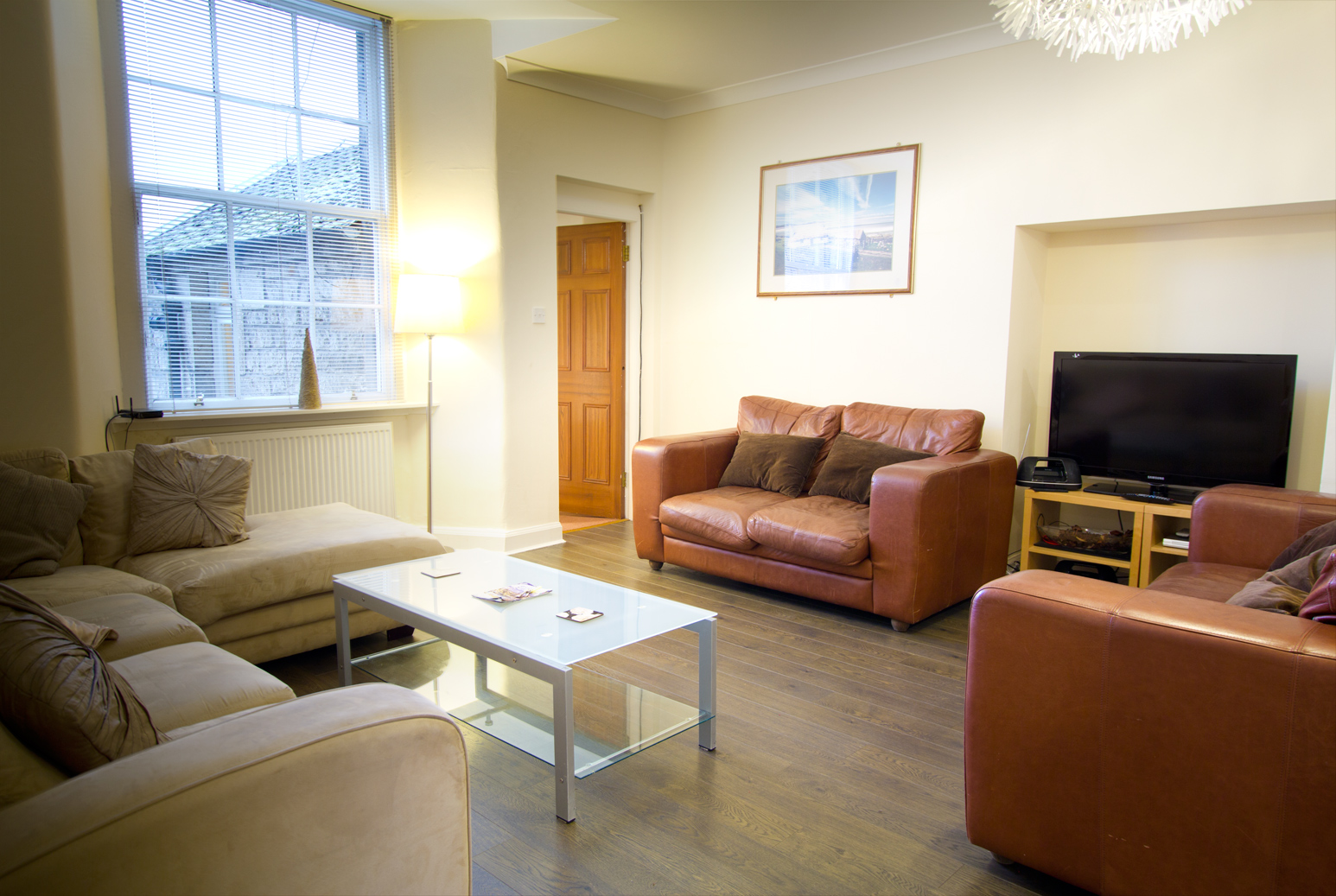 New Town Apartment - 5 Bedroom in Old Town, Princes Street and Leith Street, Edinburgh
