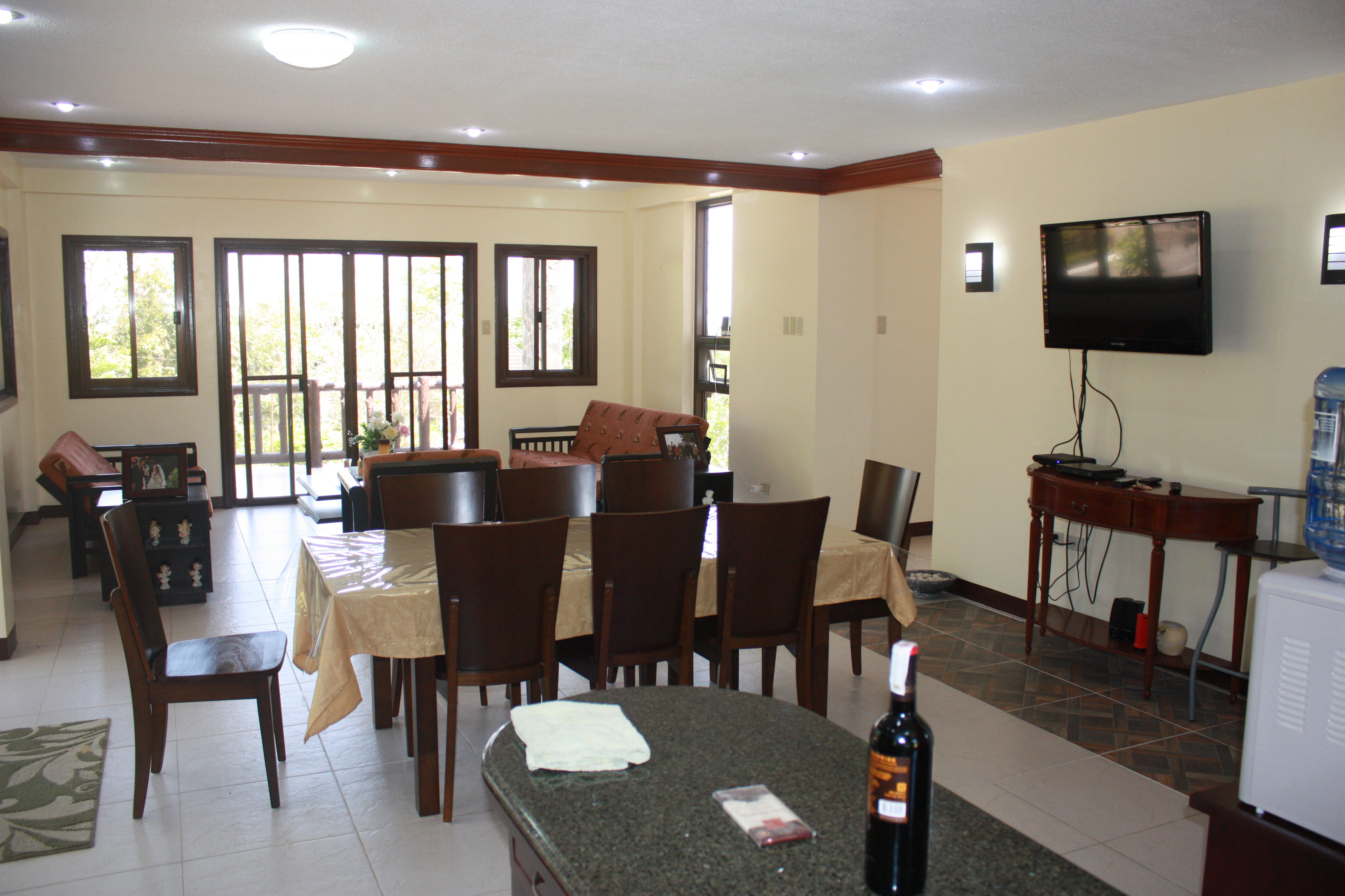 TAGAYTAY VACATION HOUSE AT CANYON WOODS Houses for Rent in Tagaytay