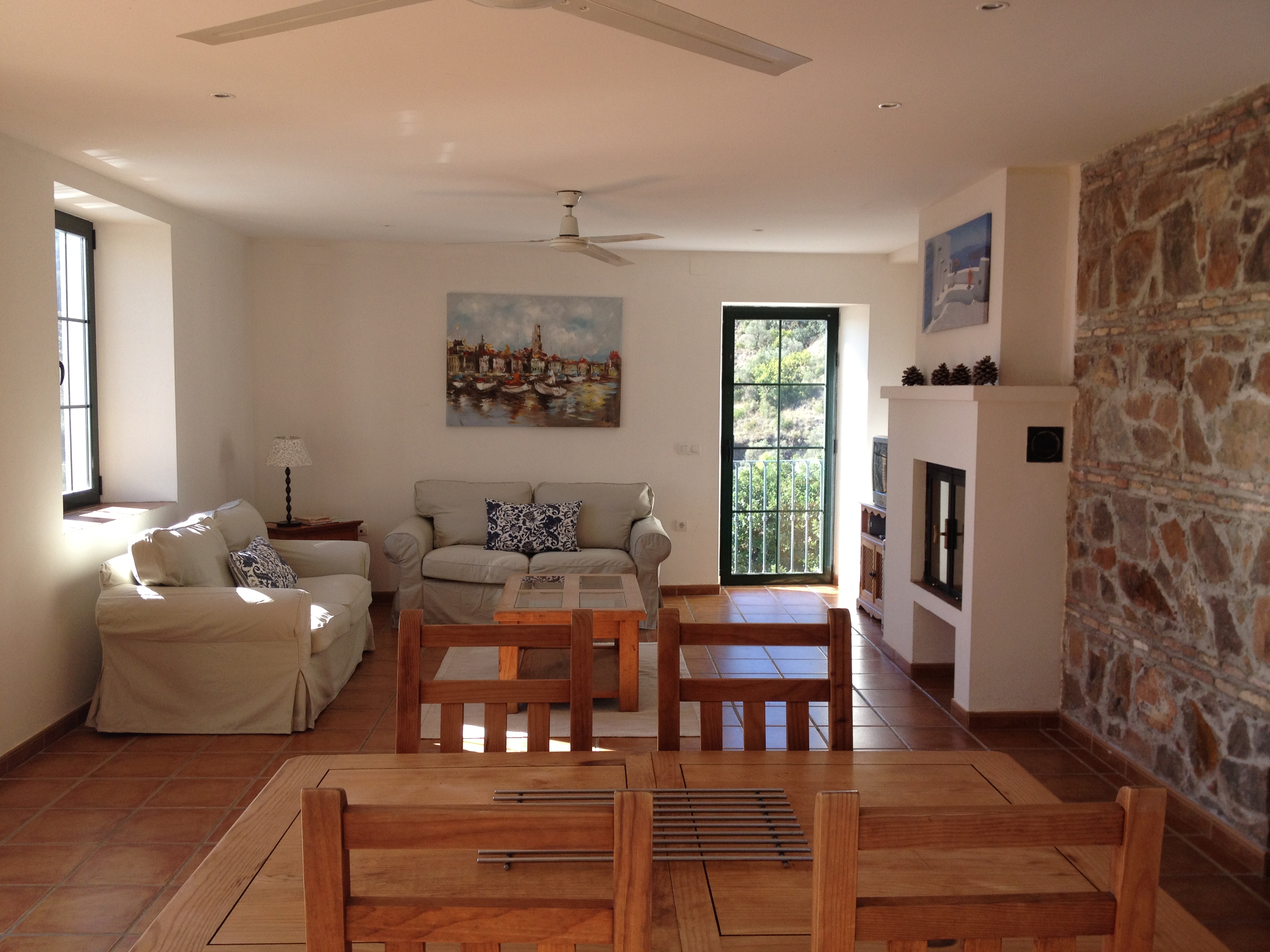 Jasmine with amazing views, pool and tennis in Este, Malaga