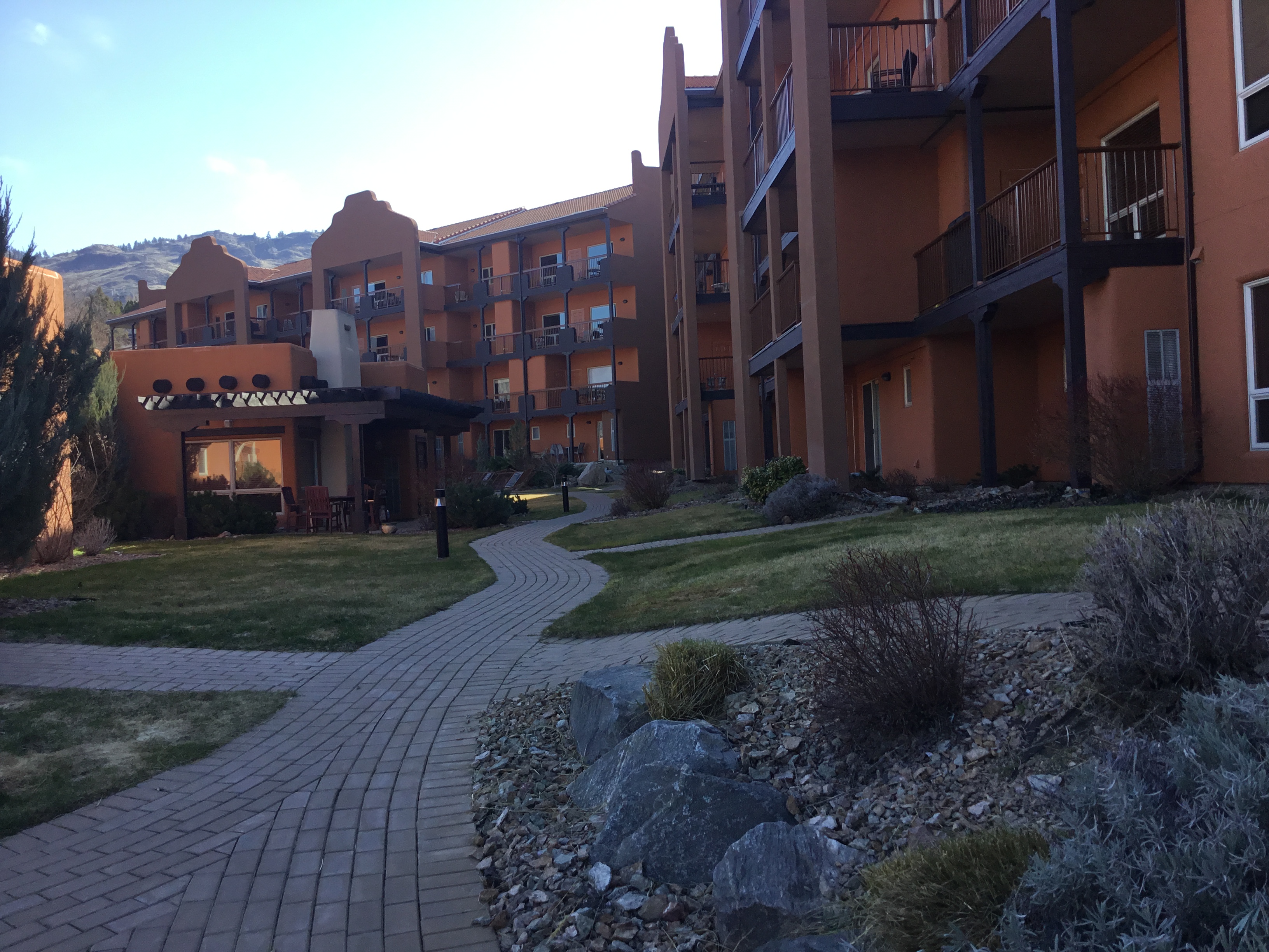 Lakeshore Villas Vacation and Snowbird Rental