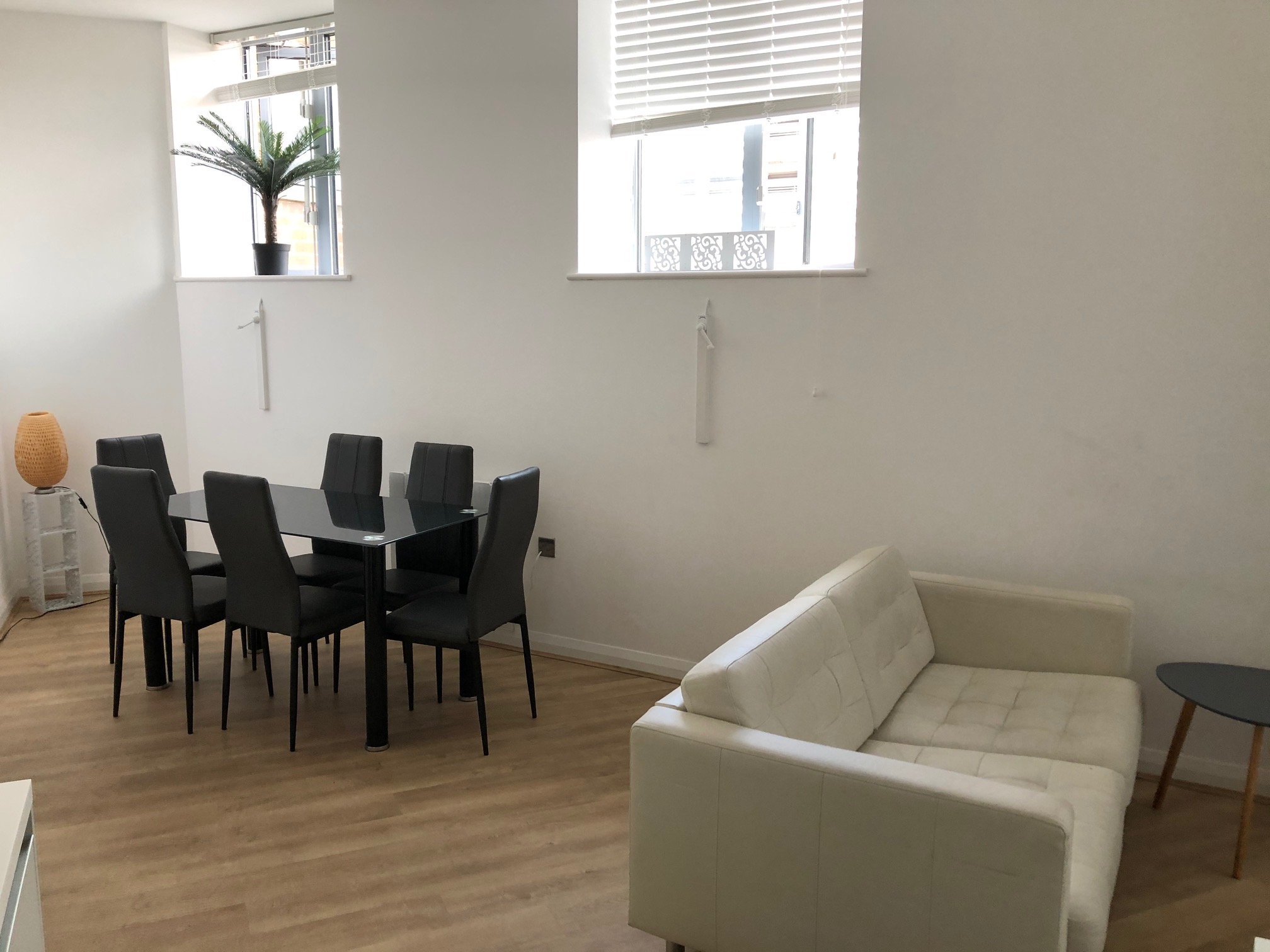 Luxury 1 Bed Flat City Centre Coventry Apartments for Rent in West