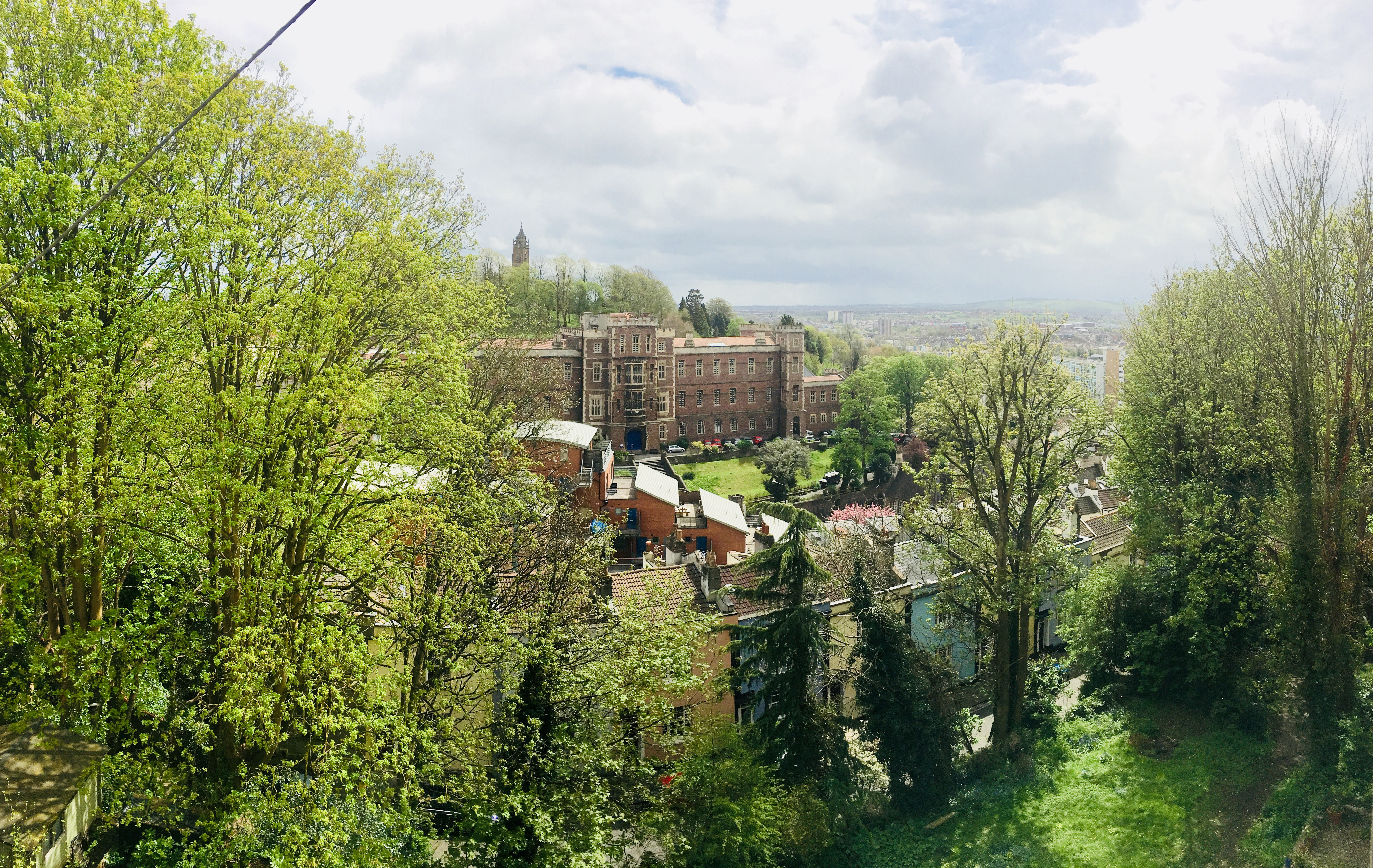 Spectacular Views in Bright Victorian Home in Clifton, Bristol