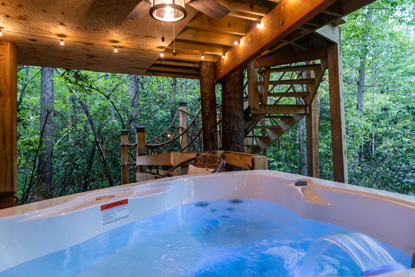 Luxurious Secluded Romantic Treehouse with Hot Tub - Treehouses for Rent in  Old Fort, North Carolina, United States - Airbnb