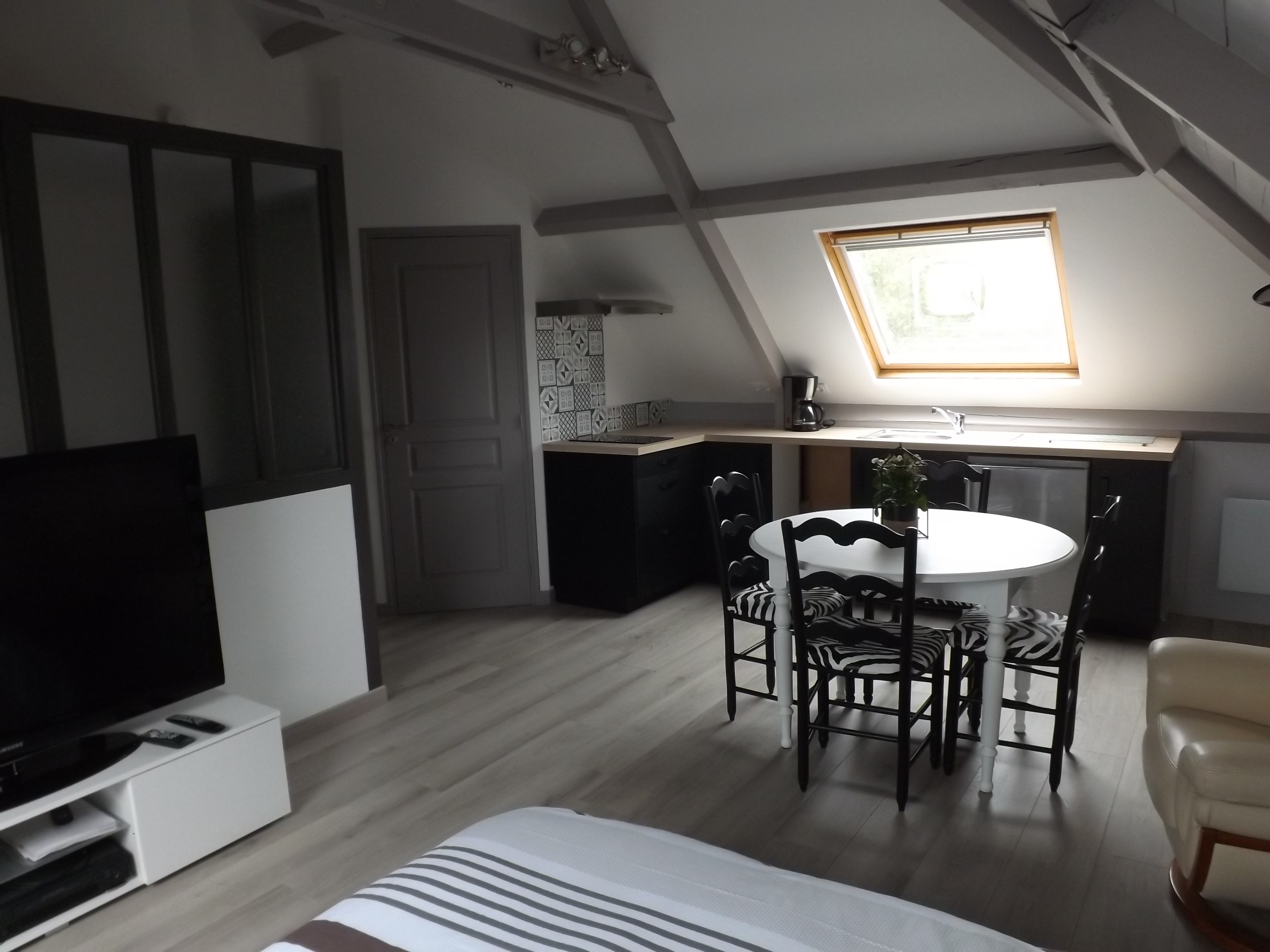 Charming new studio fully equipped for 2 people