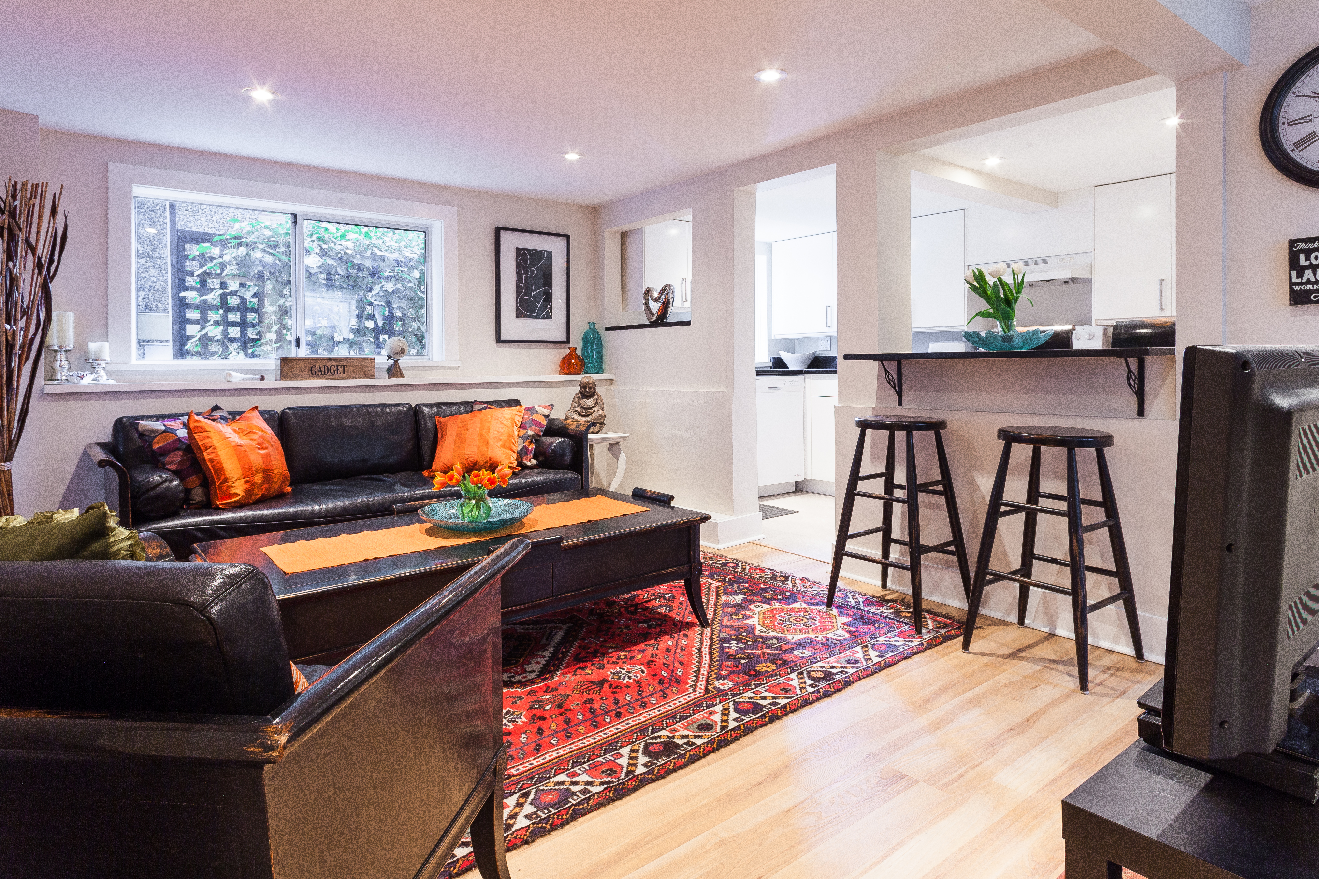 Comfy Garden Suite Near VGH & Children’s Hospital